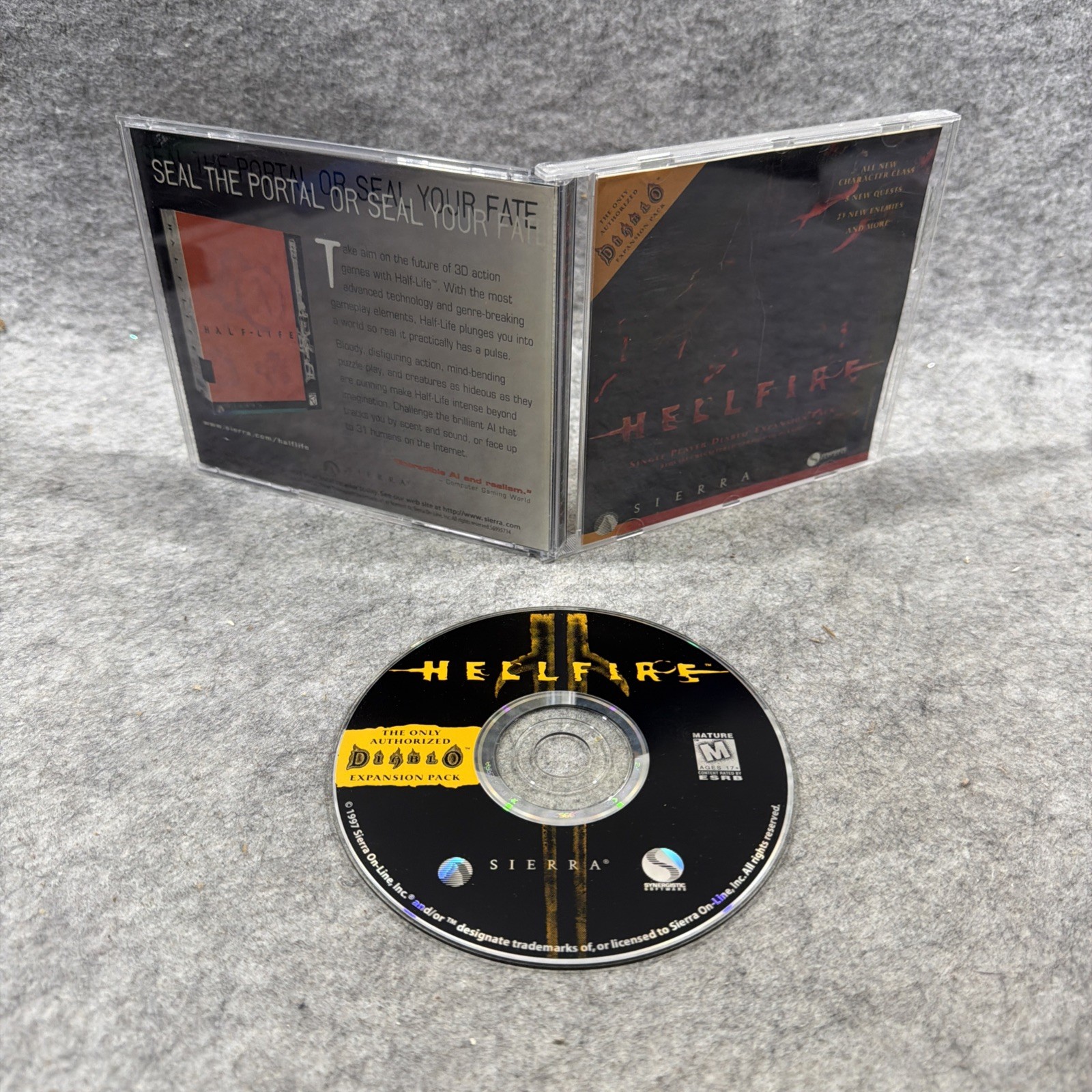 Diablo Hellfire Single Player Expansion Pack PC CD-ROM 1997 Sierra