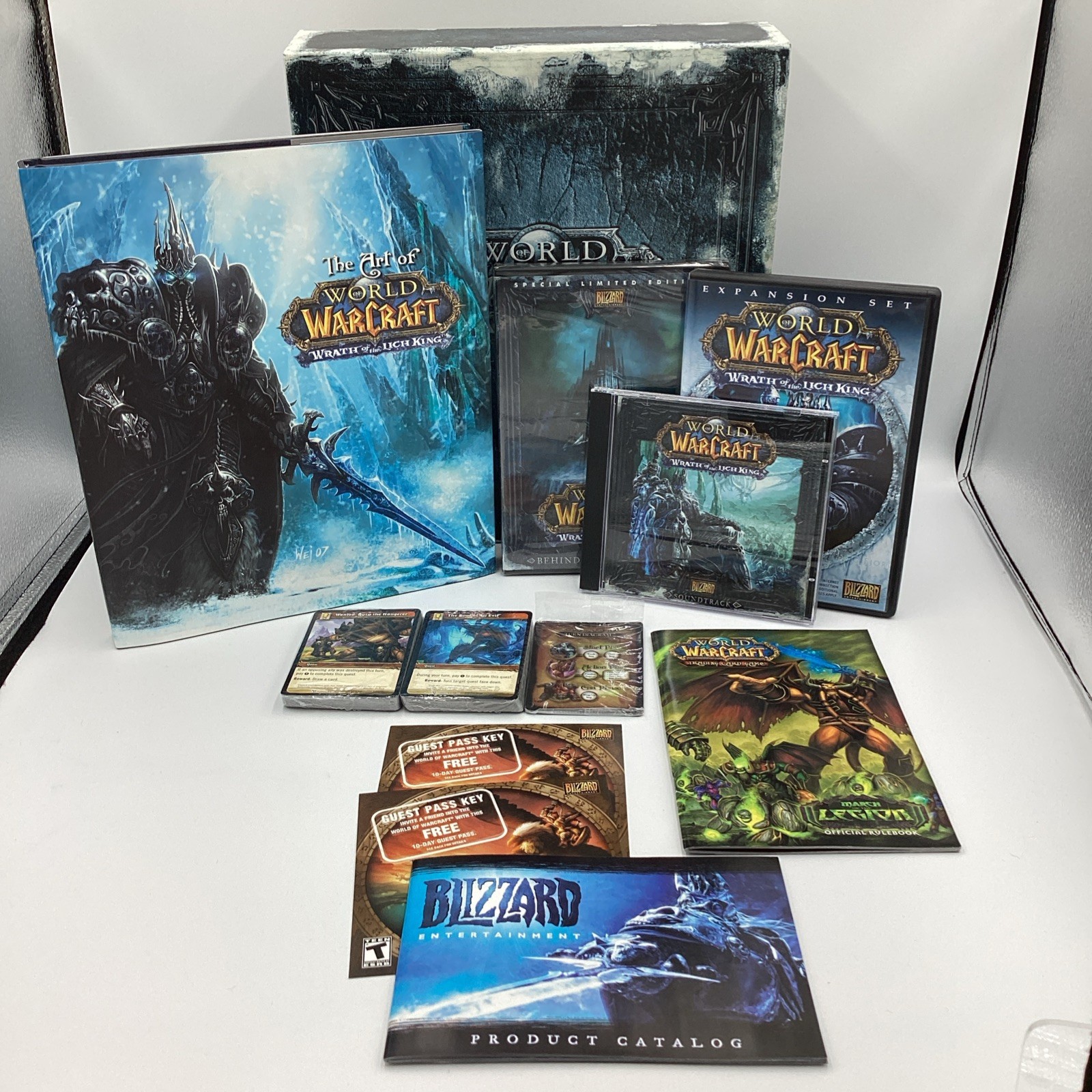 World of Warcraft Wrath of the LichKing Collector’s Edition No Mousepad