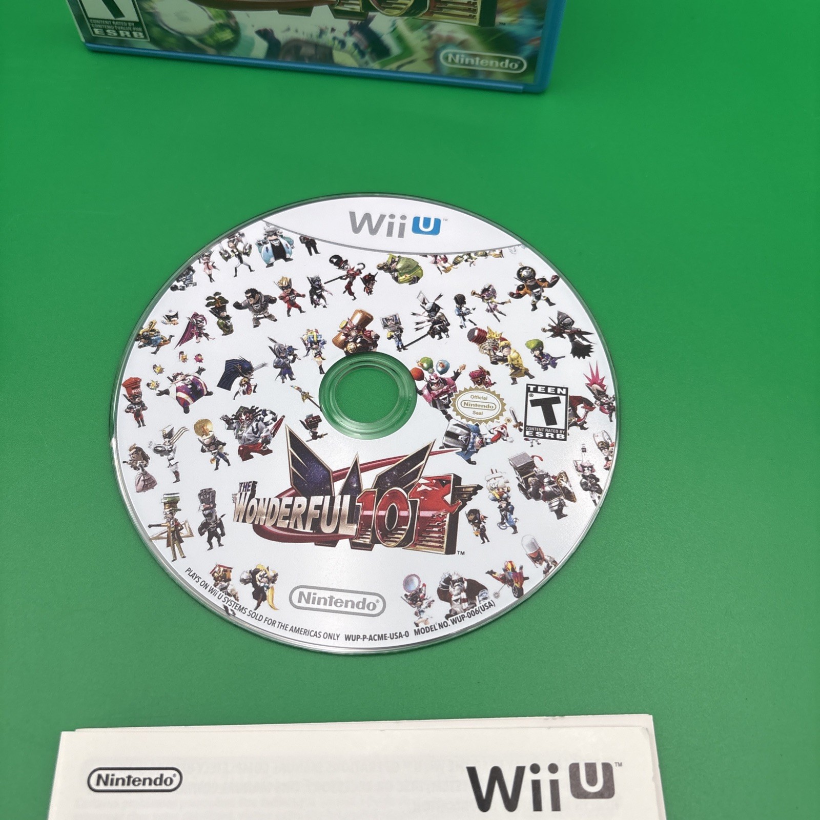 Nintendo Wii U Super Smash Bros and The Wonderful 101. W/Manuals