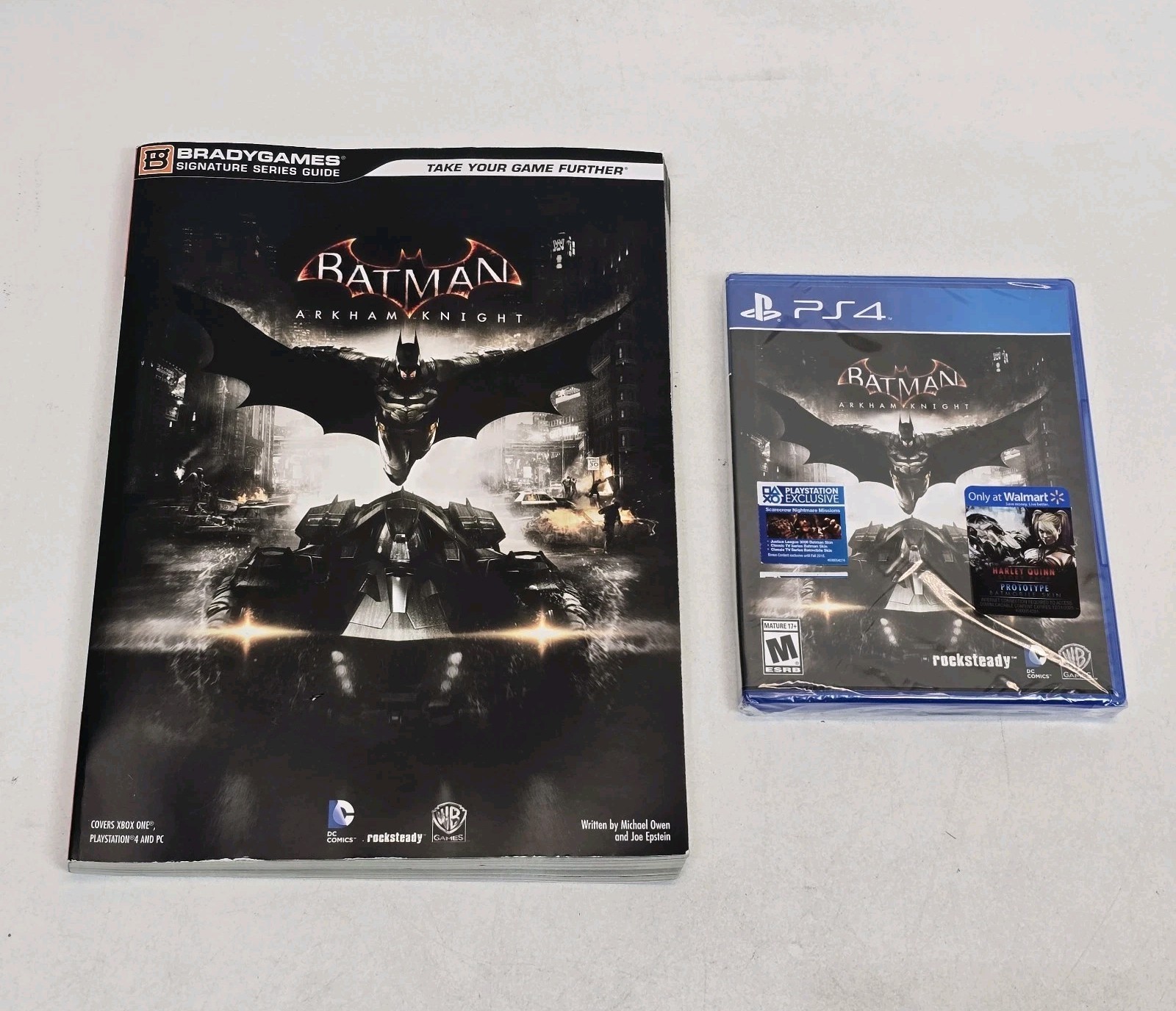 PlayStation 4 Batman Arkham Knight Game + Official Strategy Guide Book
