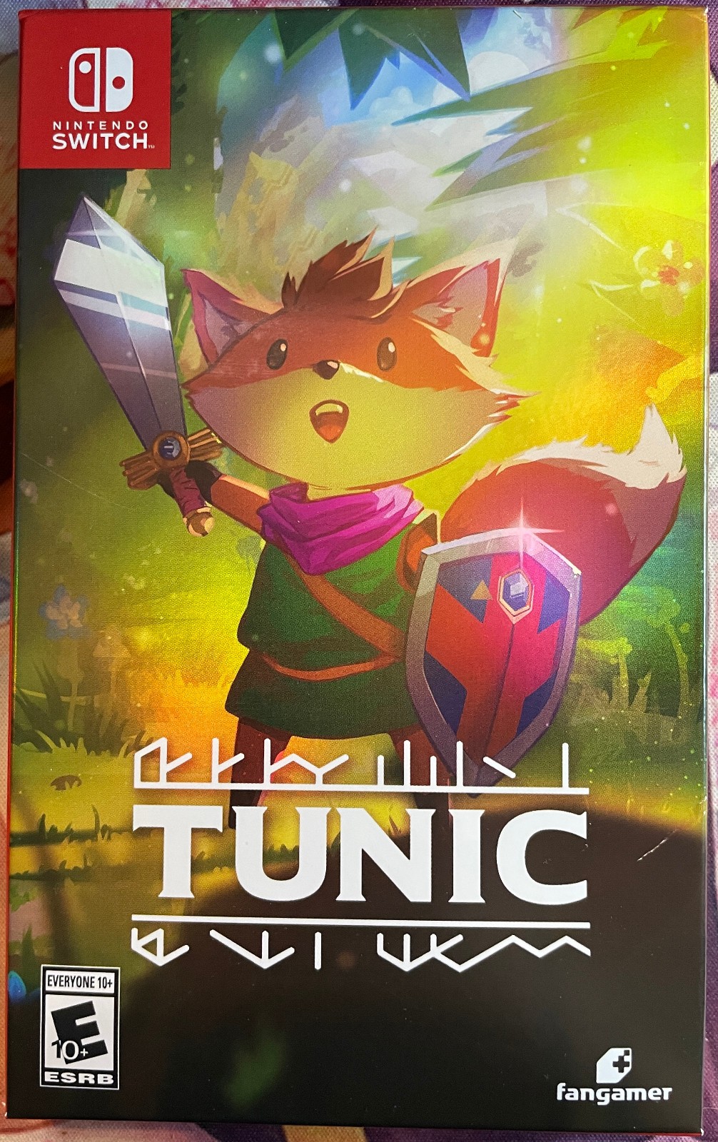 Tunic CIB – English – Nintendo Switch 2022