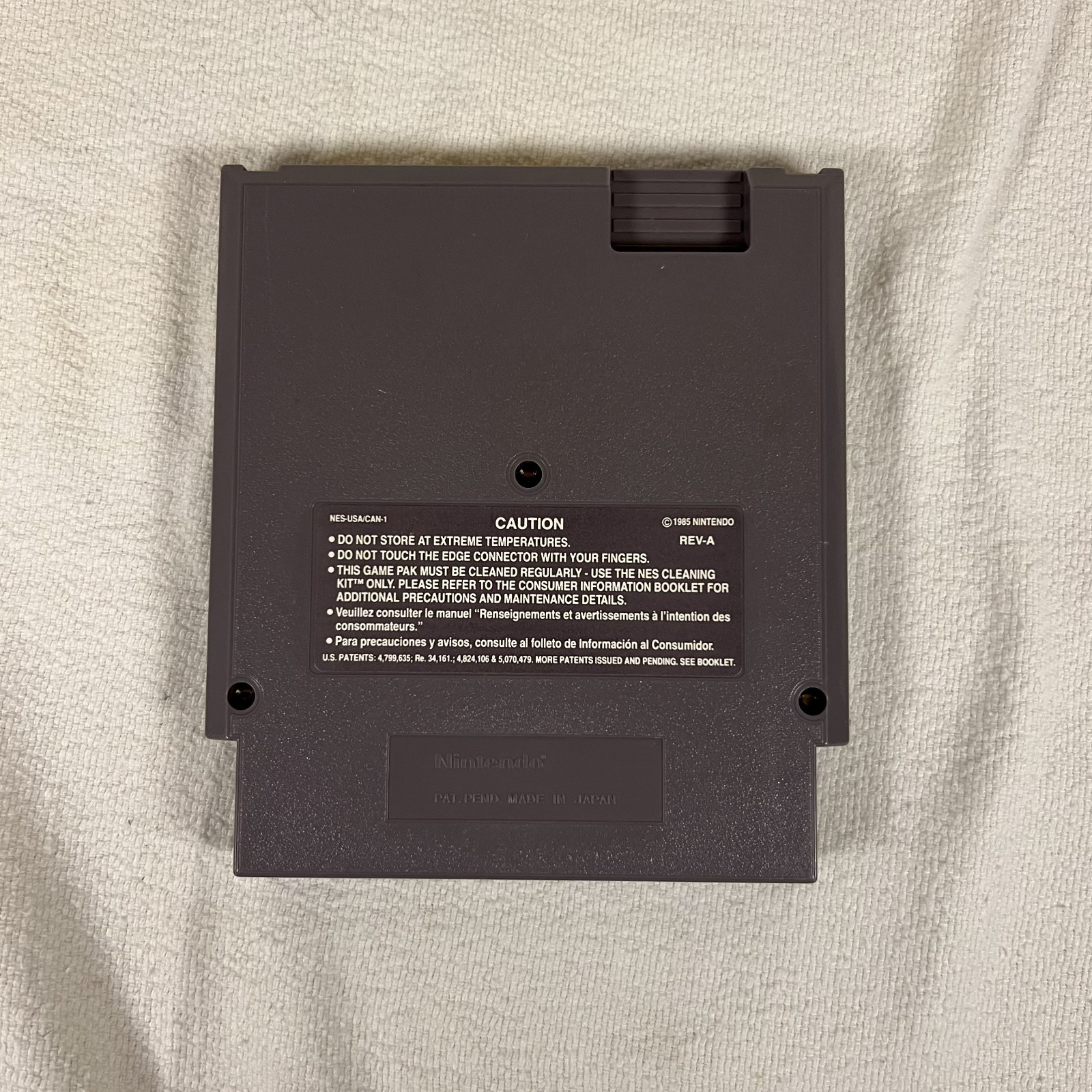 Yoshi Nintendo Entertainment System 1992 NES