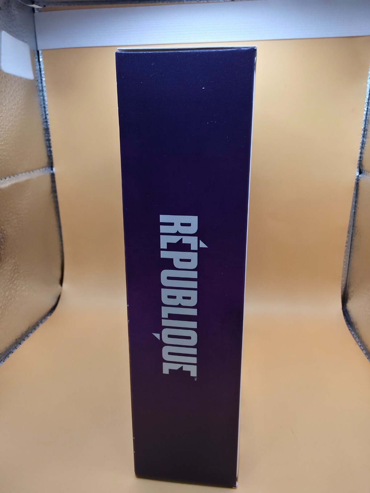 Republique: Contraband Edition PlayStation 4 NO GAME