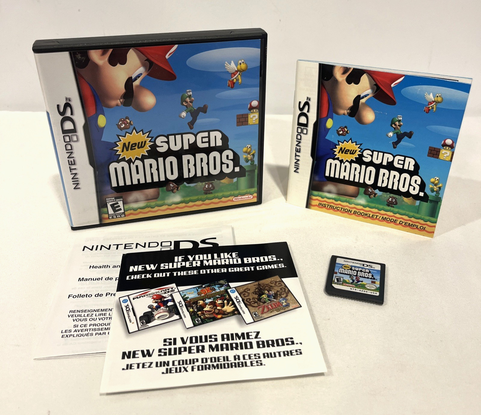 NEW SUPER MARIO BROS. NINTENDO DS COMPLETE SET W/ INSTRUCTION BOOKLET & INSERTS
