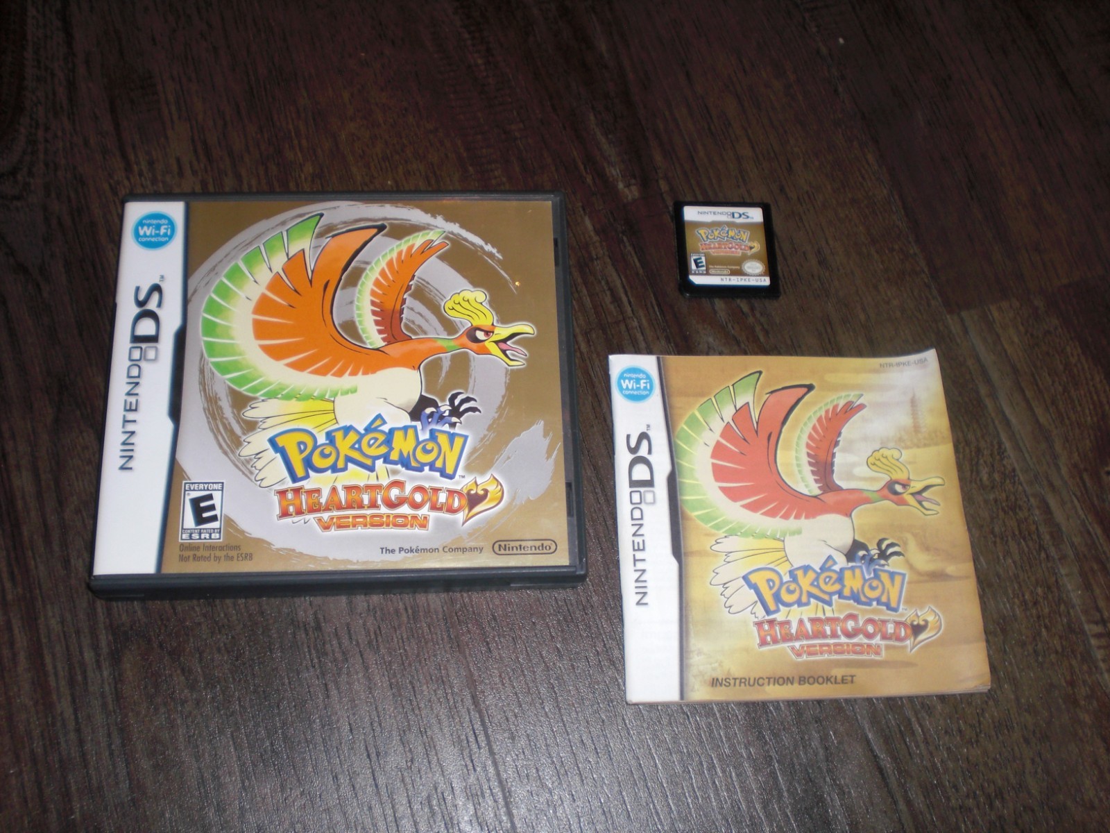 AUTHENTIC Pokemon HeartGold Version GENUINE Nintendo DS 3DS XL CIB COMPLETE OEM