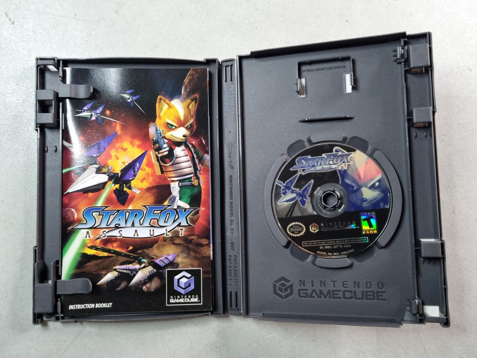 Star Fox: Assault (Nintendo GameCube, 2005) – Complete CIB w/ Manual Inserts
