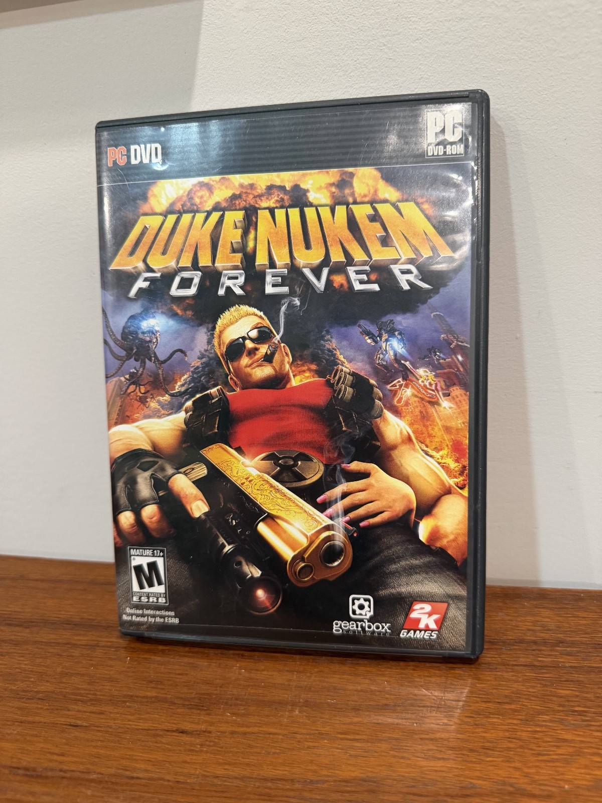Duke Nukem Forever 2011 PC Windows DVD-ROM Video Game Complete W/ Manual in Case