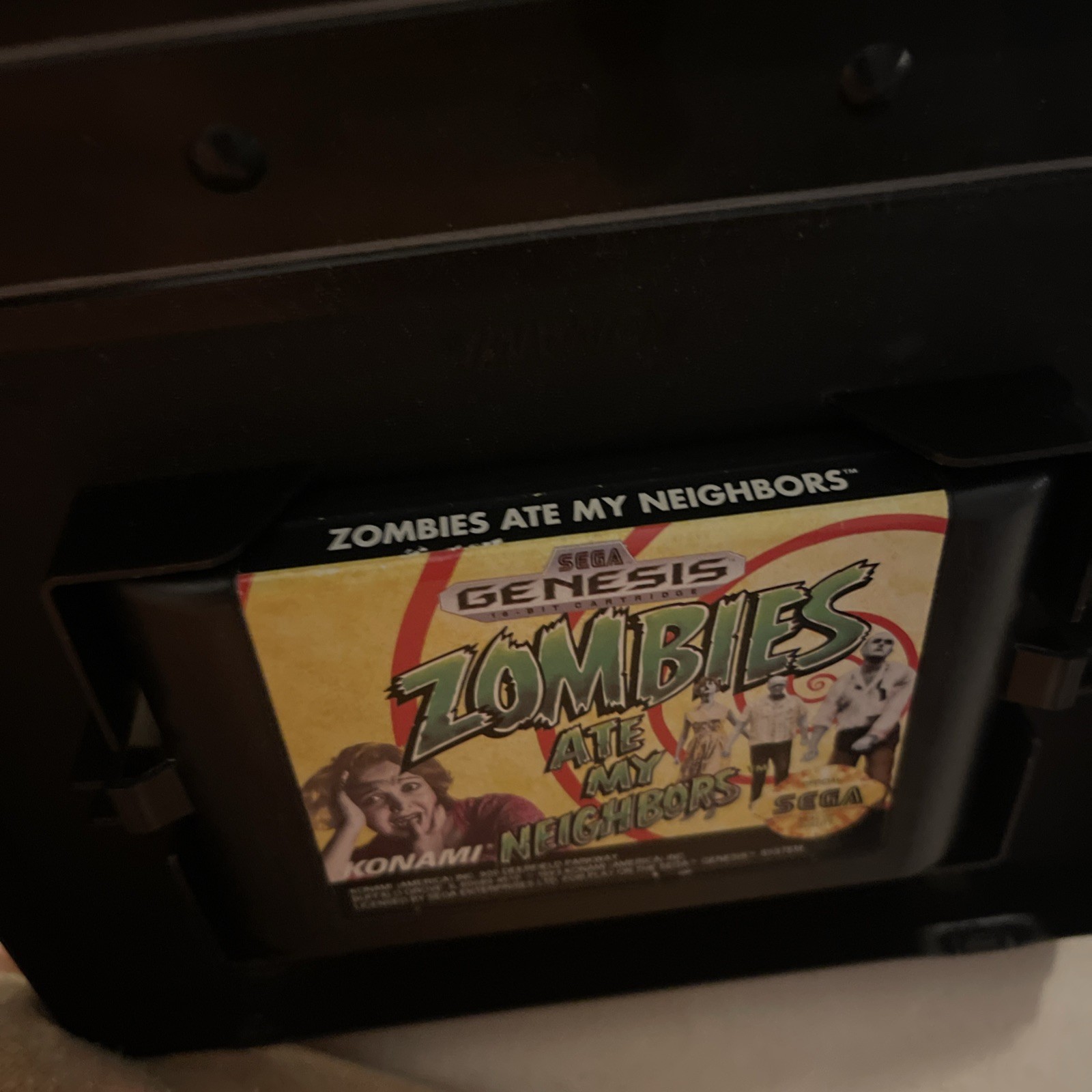 Zombies Ate My Neighbors, Sega Genesis Authentic + Tested CIB Nice VG no manual