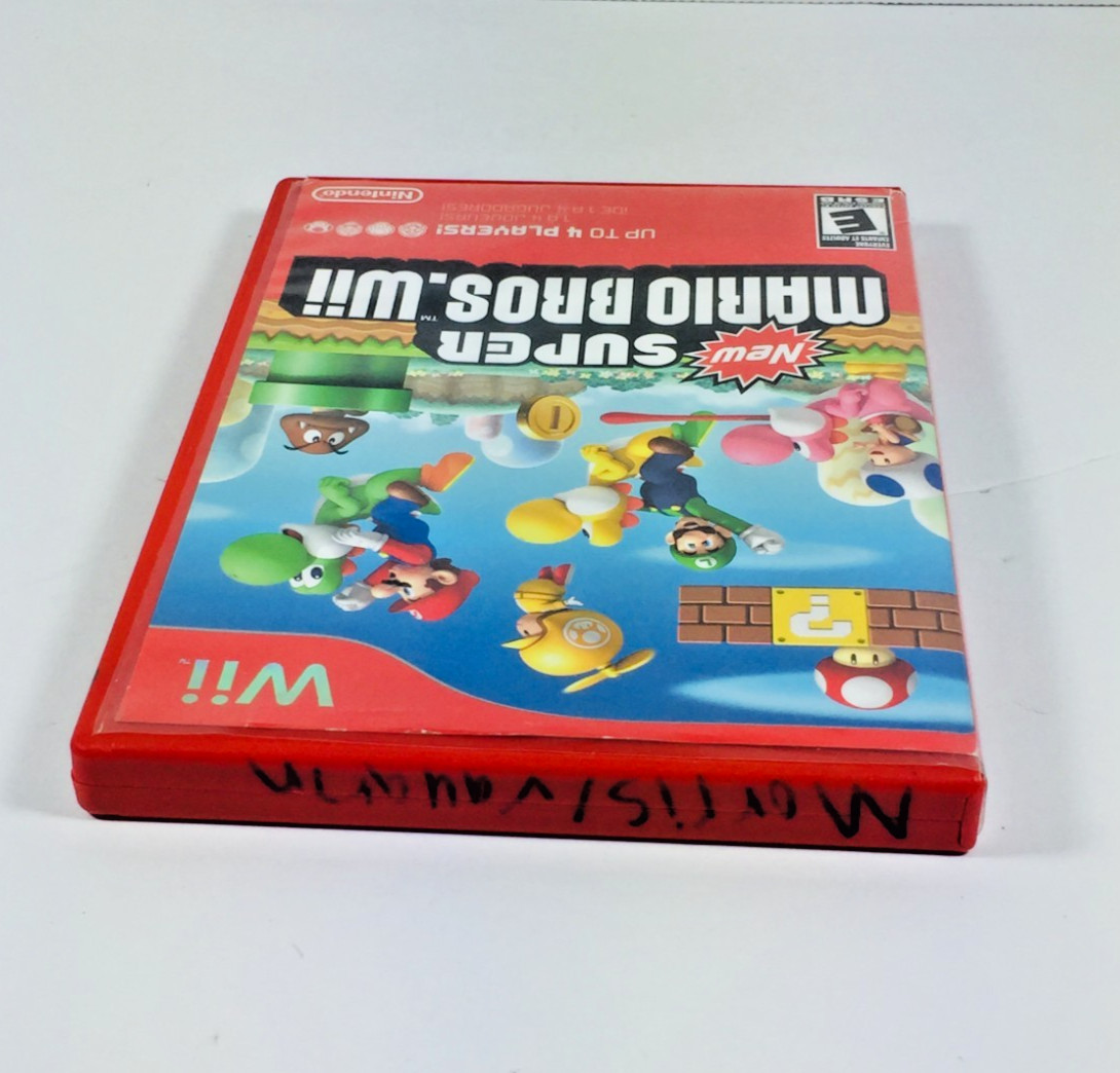 New Super Mario Bros. Wii (Nintendo Wii, 2009) Complete CIB Mario Luigi Toad