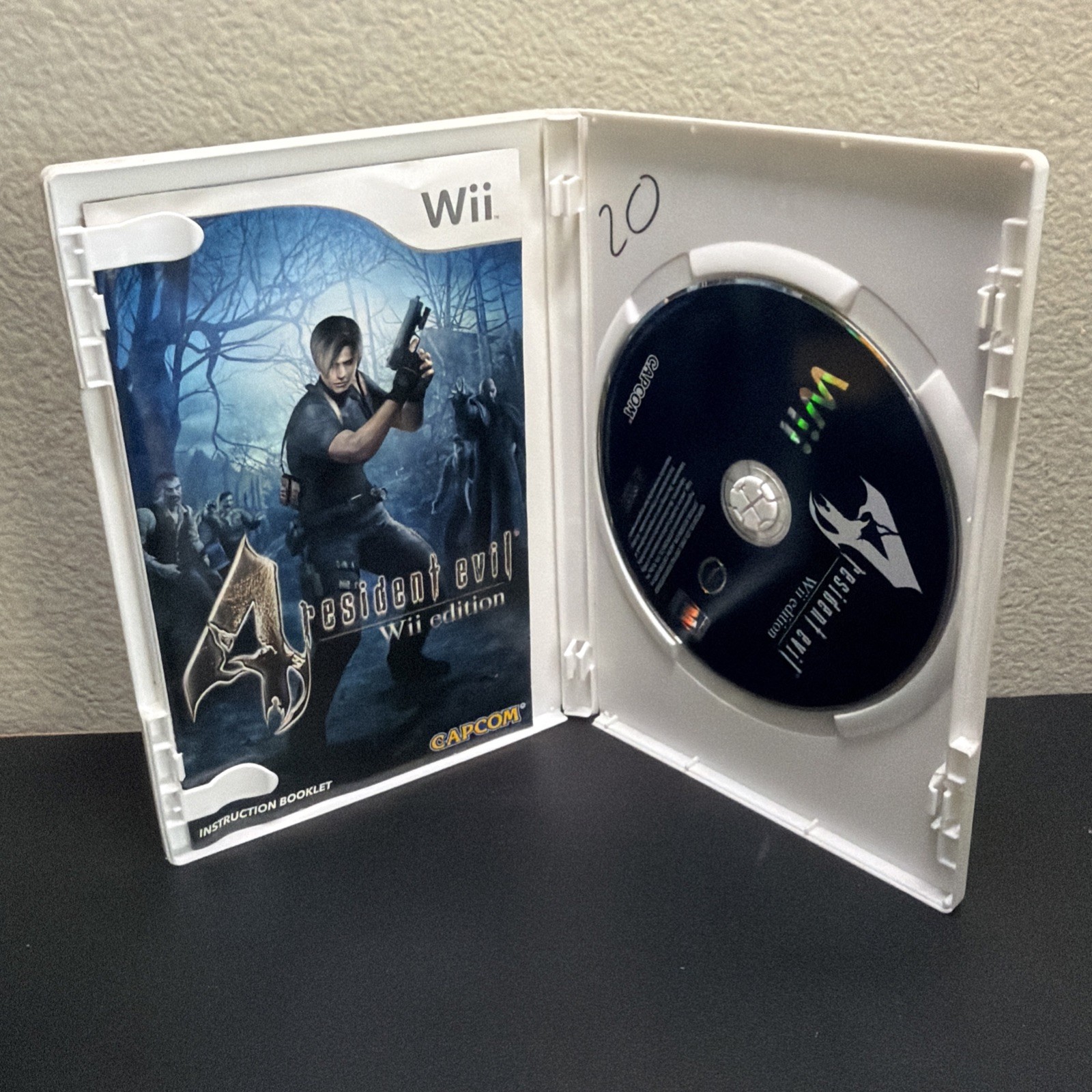 Resident Evil 4 Wii Edition Nintendo Wii CIB Complete Tested FREE SHIPPING