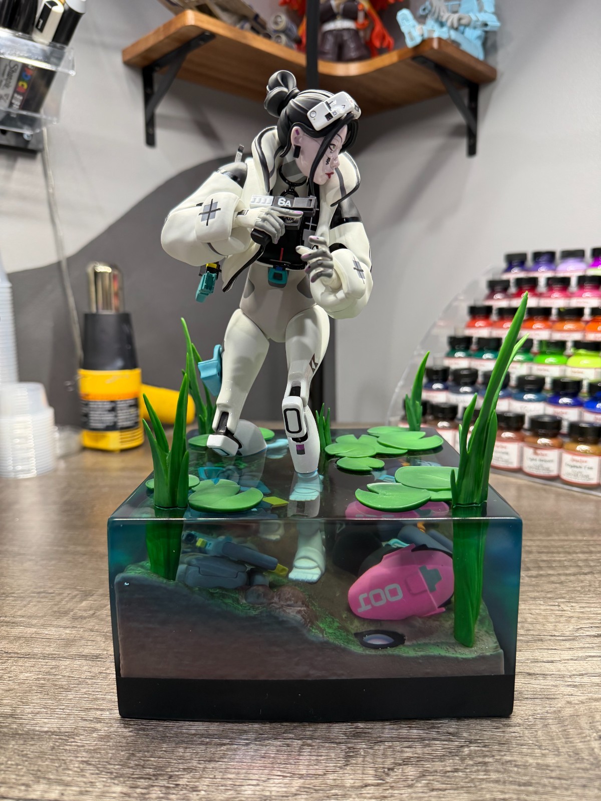 New Marathon Collector’s Edition Thief Shell Statue (1/6 scale) – Working Lights