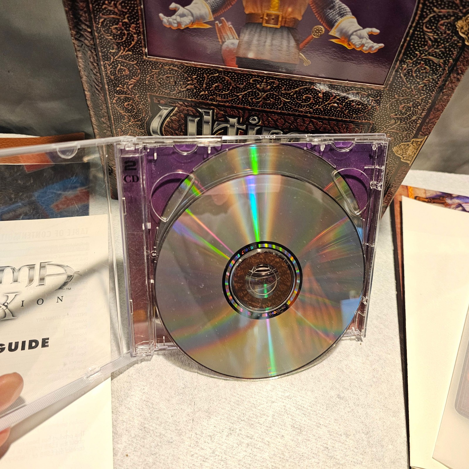 Ultima IX: Ascension – PC Windows 95/98 – Box, Manual, Disks, Cards, Map, More