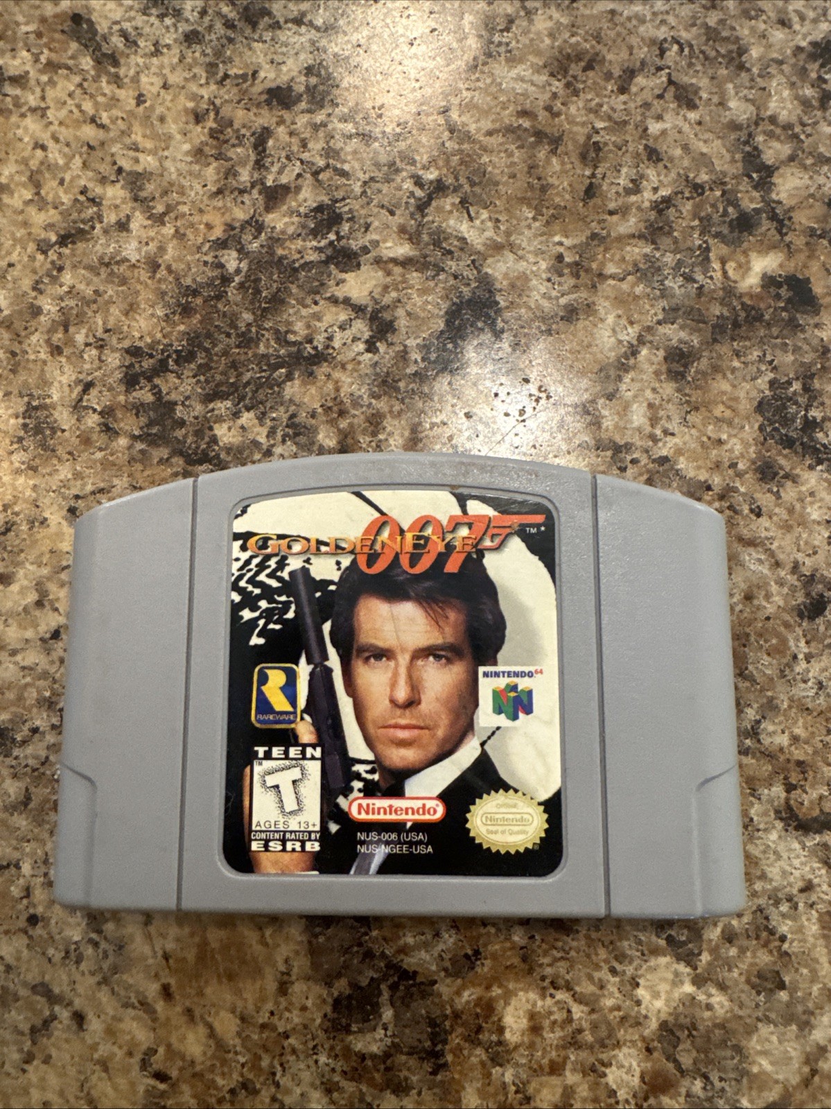 GoldenEye 007 (Nintendo 64, 1997)