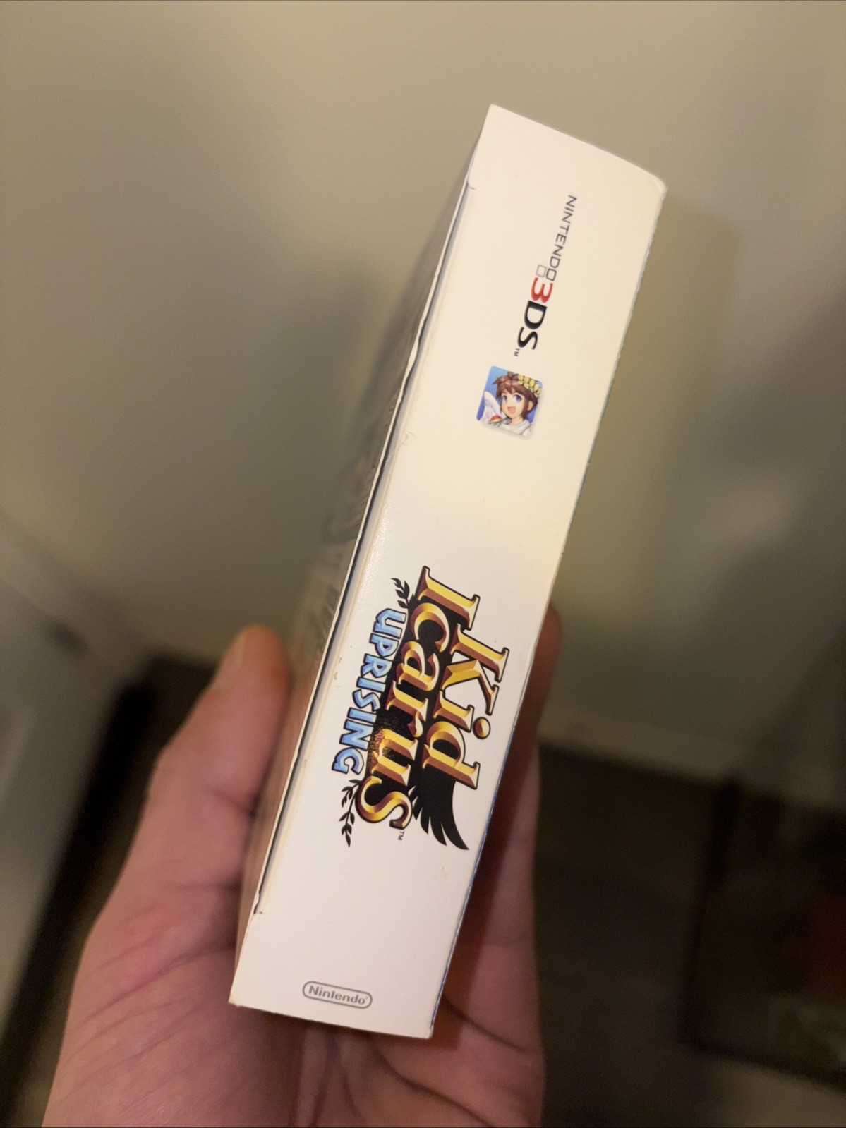 Kid Icarus Uprising Big Box (Nintendo 3DS, 2012) Stand Included