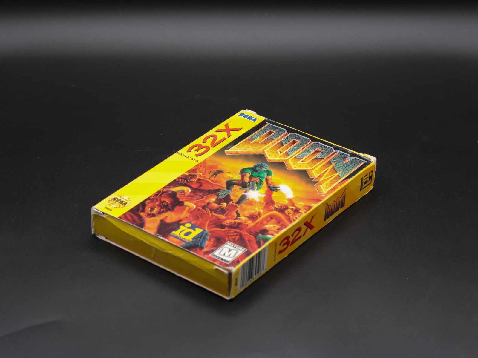 DOOM Sega 32X Soft Box CiB Complete Great Label!