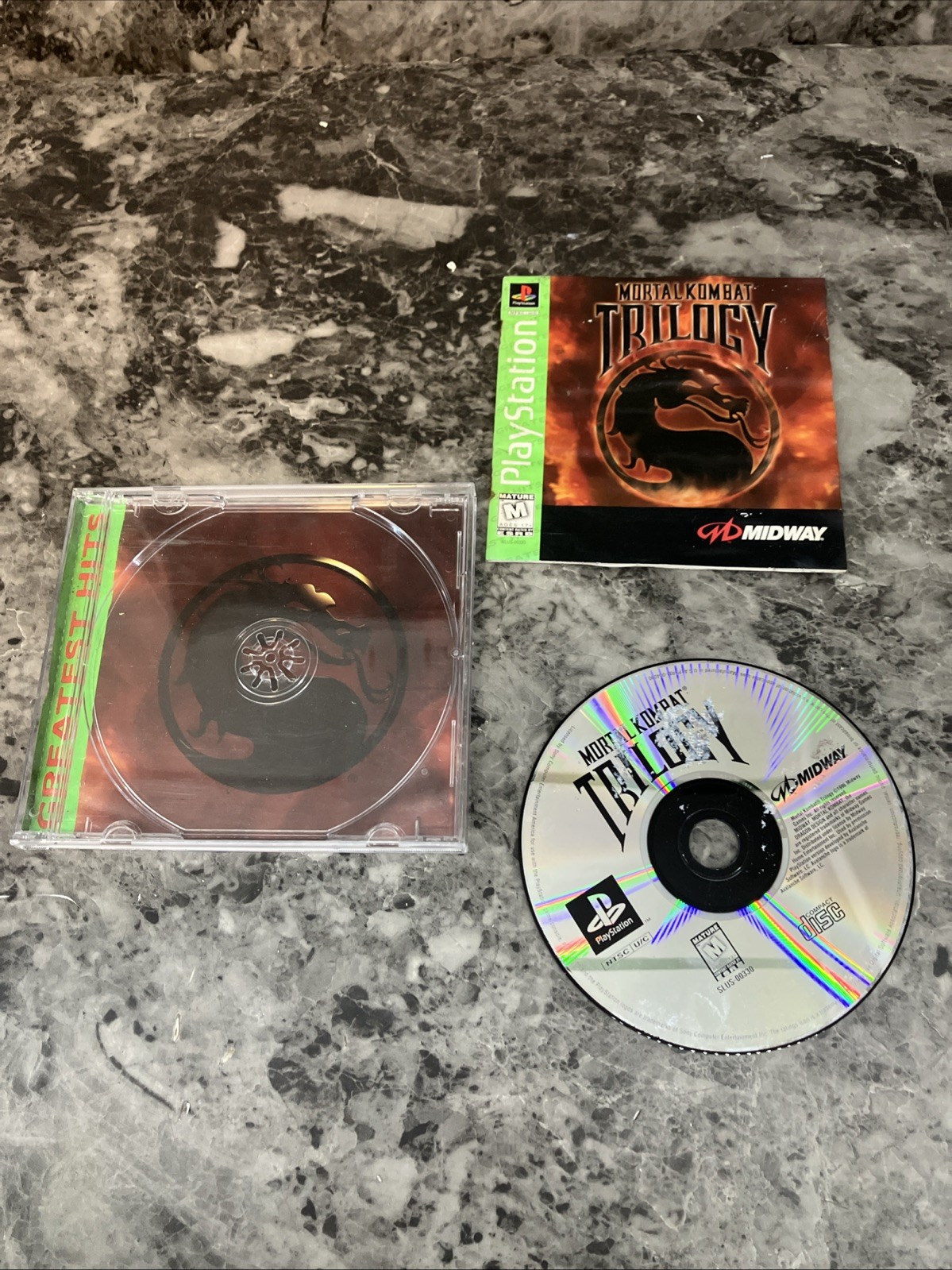 Mortal Kombat Trilogy [Greatest Hits] (Sony PlayStation 1) Damaged Manual TESTED