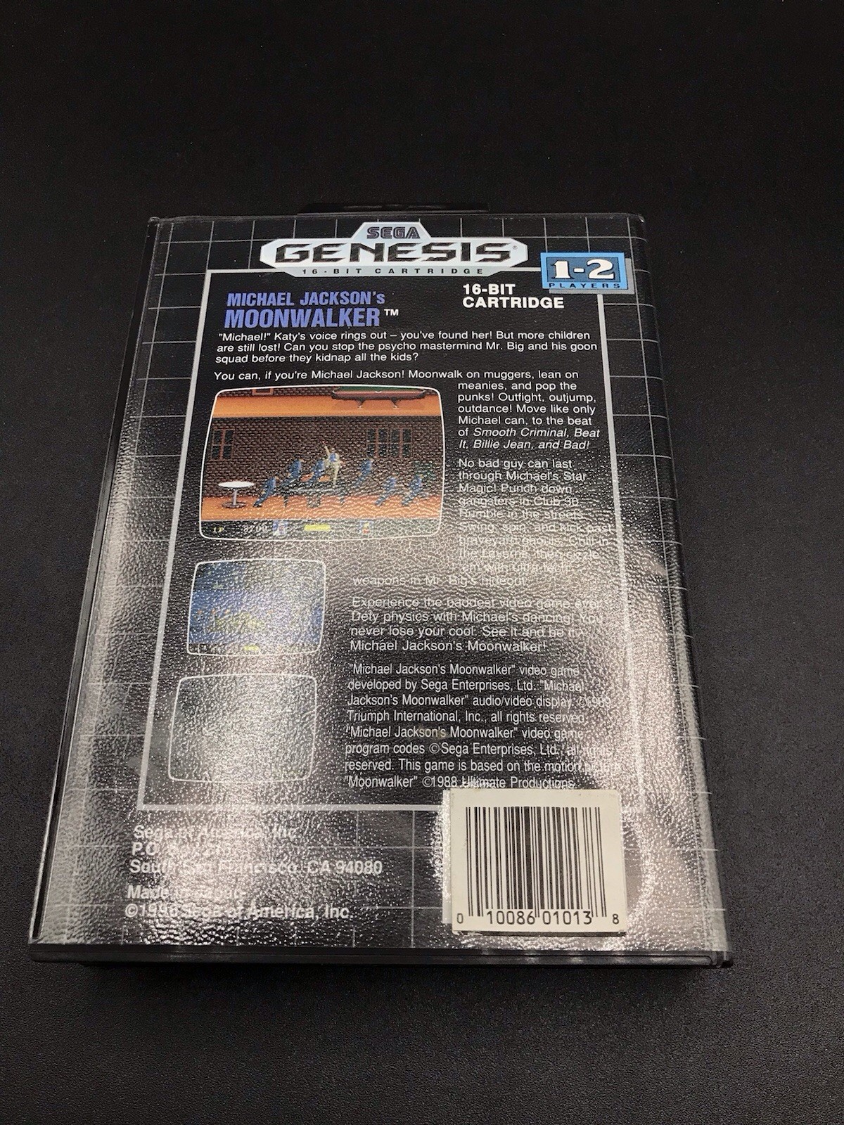 Michael Jackson’s Moonwalker – Rare Triumph variant 1st print – Sega Genesis