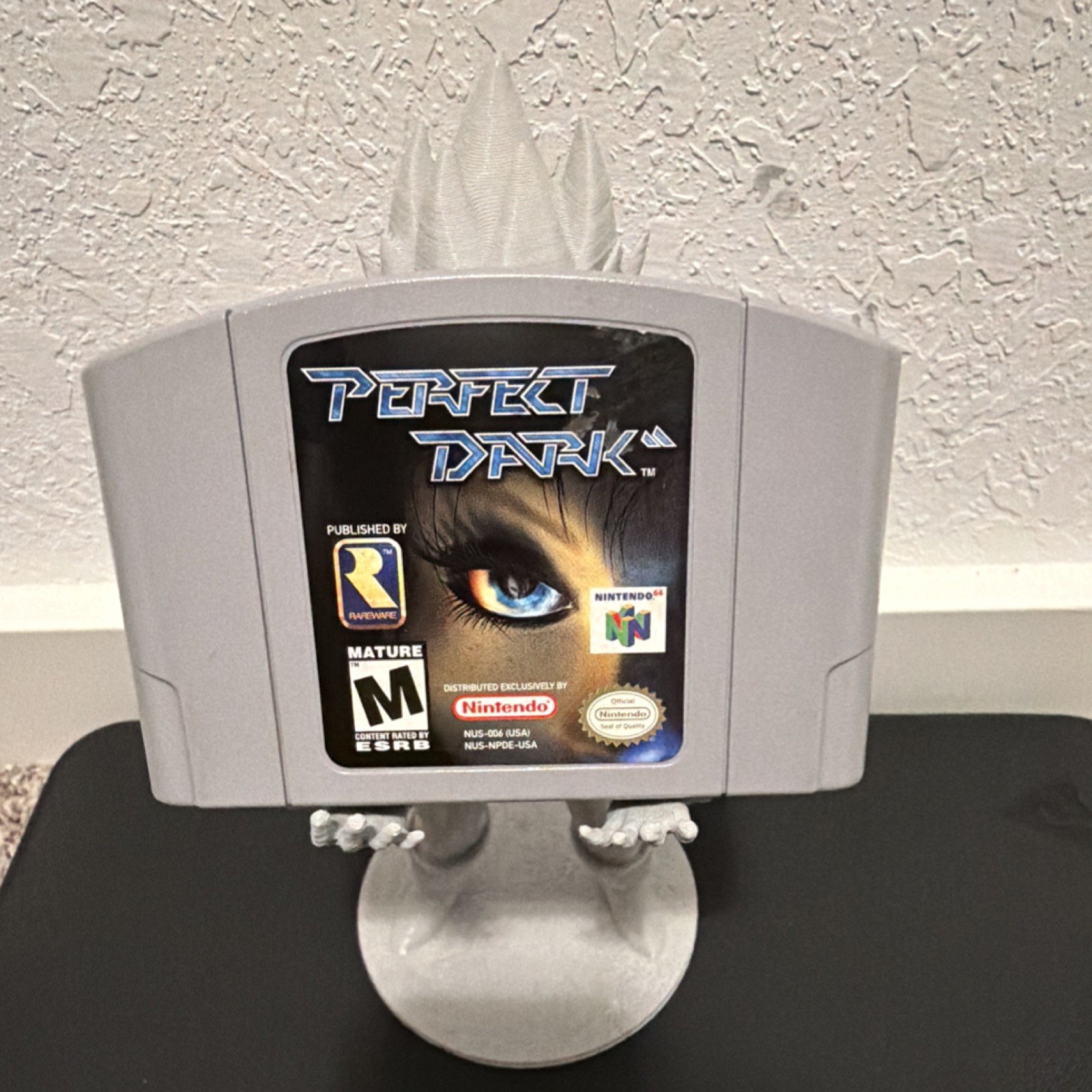 Nintendo Perfect Dark Nintendo 64 Shooter Multiplayer Rareware NTSC-U/C M-Mature