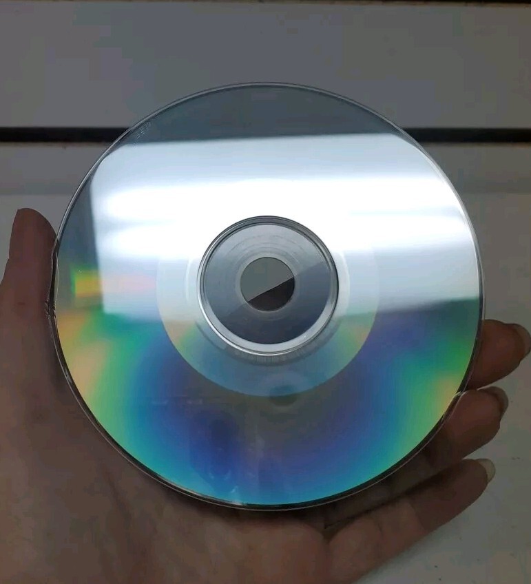 Industrial Spy: Operation Espionage (Sega Dreamcast, 2000) Disc Only – Tested
