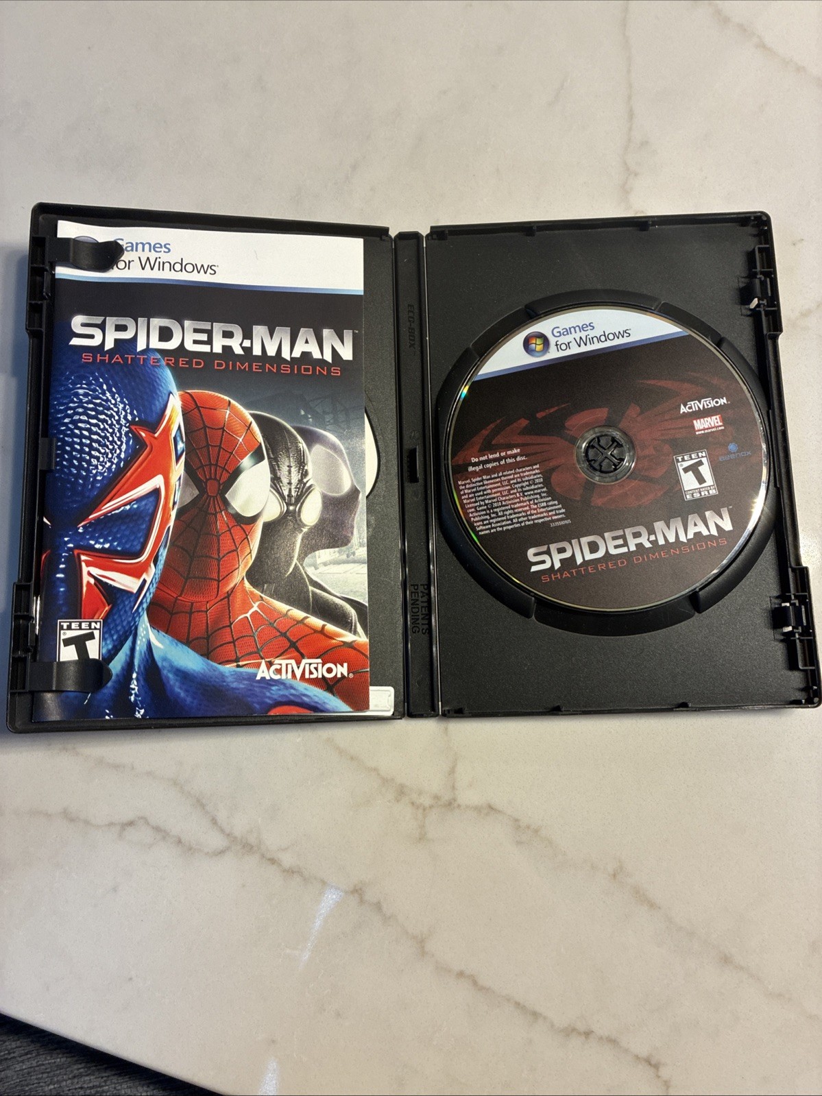 USED Spider-man Shattered Dimensions Games for windows Activision PC DVD 2010