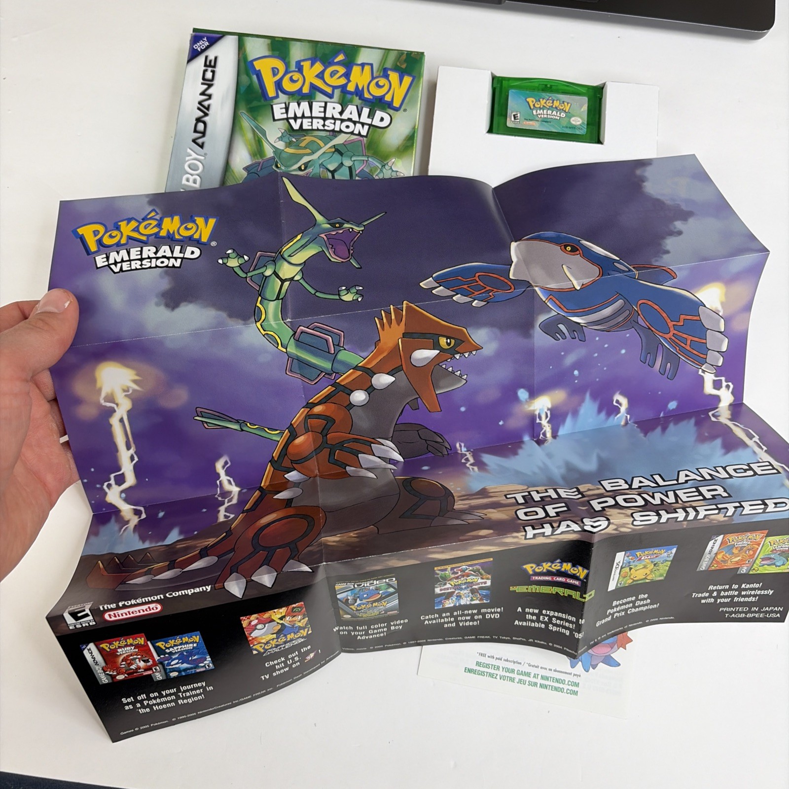 NICE Pokemon Emerald Game Boy Advance Authentic CIB Complete w Poster Manual Box