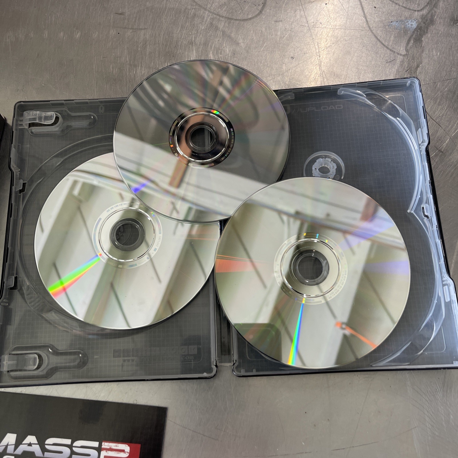 Mass Effect 2 – Collector’s Edition Steelbook PC DVD-ROM Manual & Book