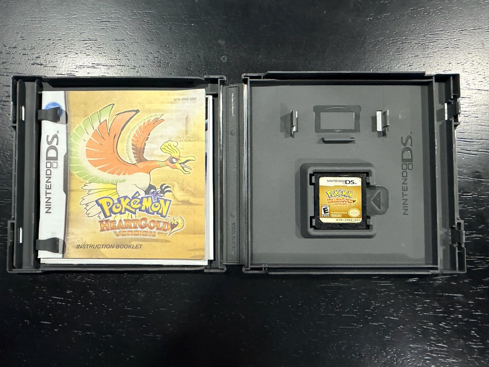 Pokemon Heart Gold Version (Game & Case) Authentic Nintendo DS Heartgold