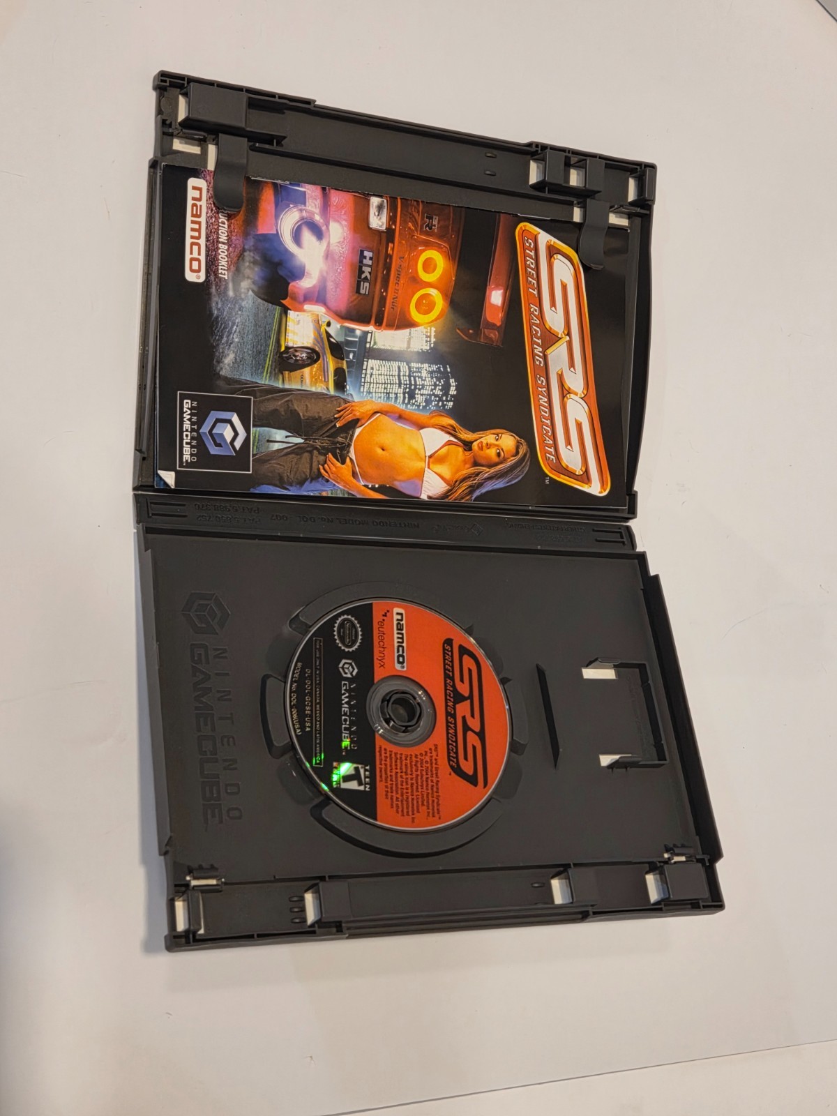 SRS Street Racing Syndicate GameCube 2004 CIB Complete w/ Manual Tested