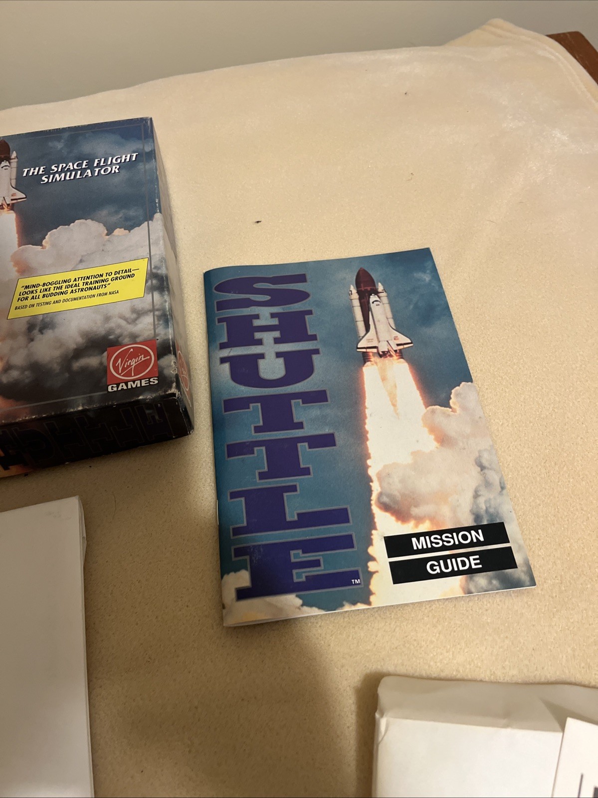 Shuttle: The Space Flight Simulator (PC, 1991) Virgin Games CIB Nice Free Ship
