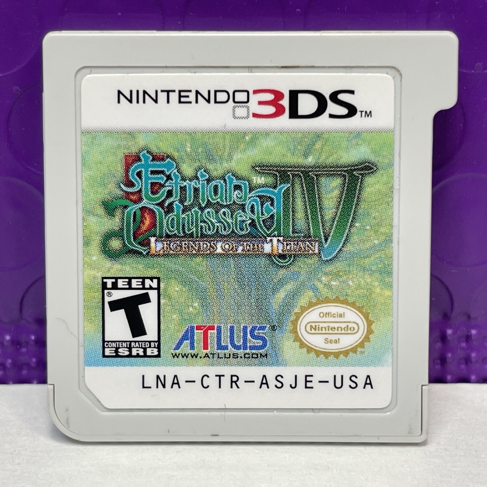 Etrian Odyssey IV: Legends Of The Titan [Nintendo 3DS – Cartridge Only]