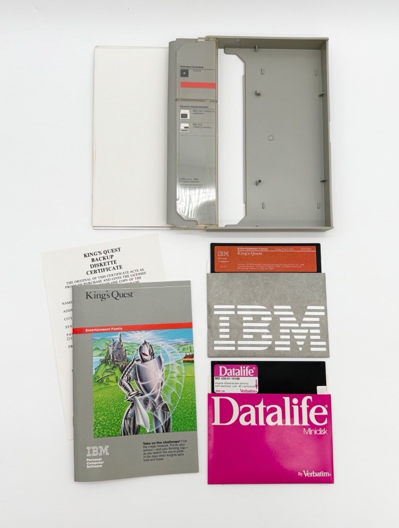 VERSION 1.00 Of 1984 IBM PC Jr Kings Quest w/Manual, Case & OG 5.25 Floppy Disk