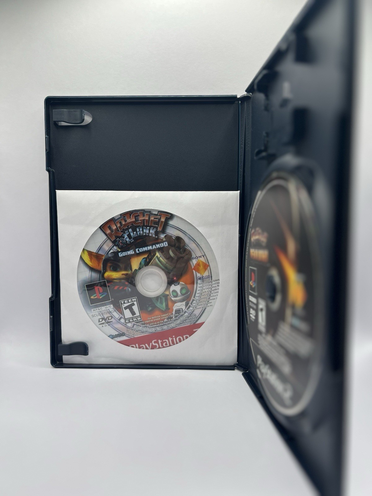 Ratchet: Deadlocked + Going Commando Dual Pack (Playstation 2) – DISCS ONLY