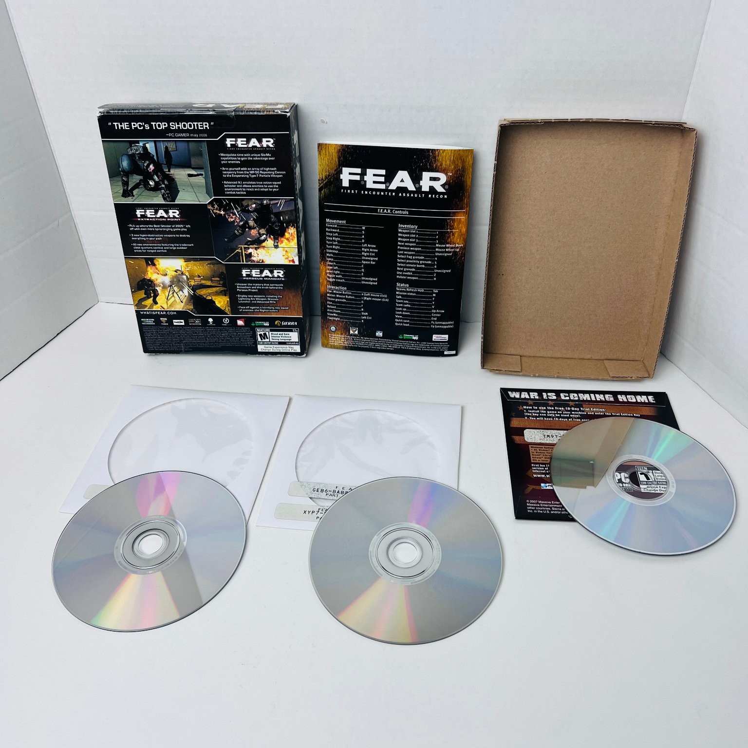 F.E.A.R. Platinum Collection PC Video Game Shooter Horror With Manual and Key