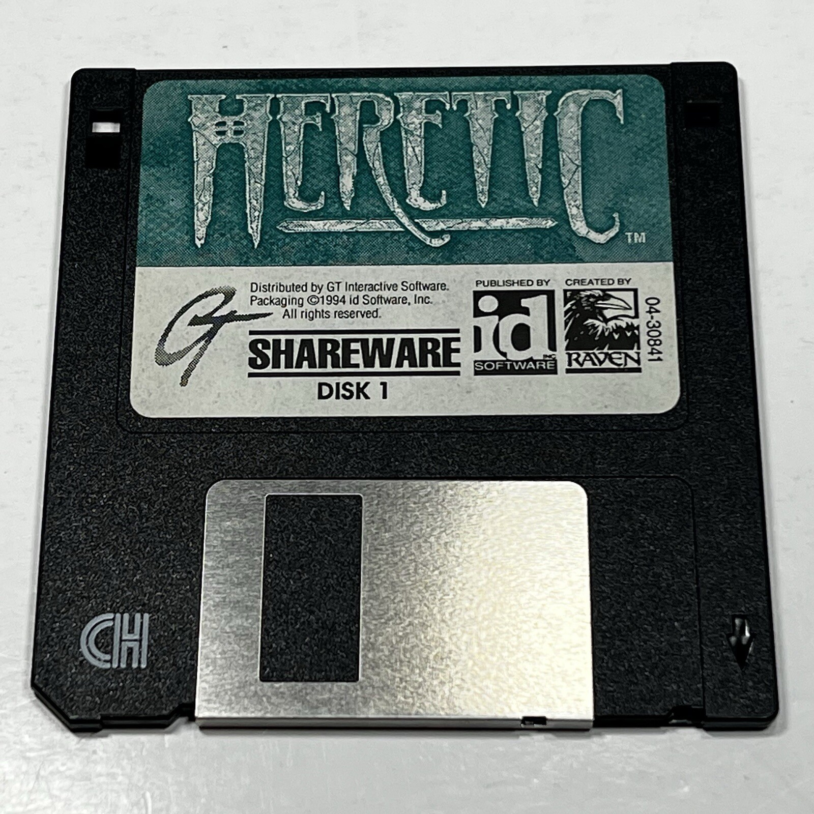 Heretic IBM PC 3.5” Floppy Disc id Software 1994