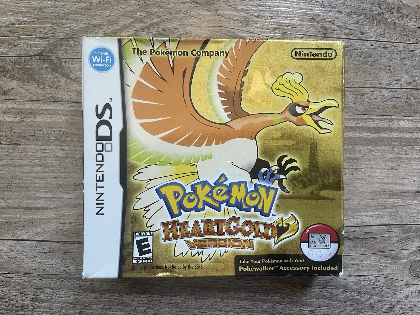 Pokemon: HeartGold Version Big Box Bundle Without Pokéwalker (Nintendo DS, 2010)