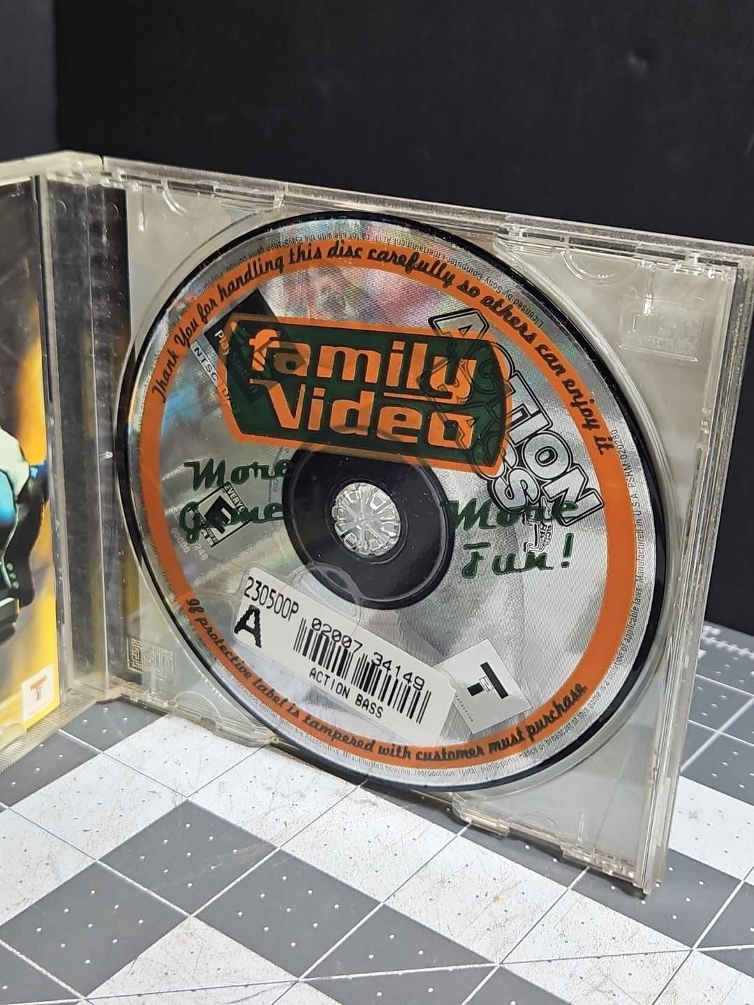 Vintage Action Bass PS1 PlayStation 1 Complete – Family Video Edition GUC E5