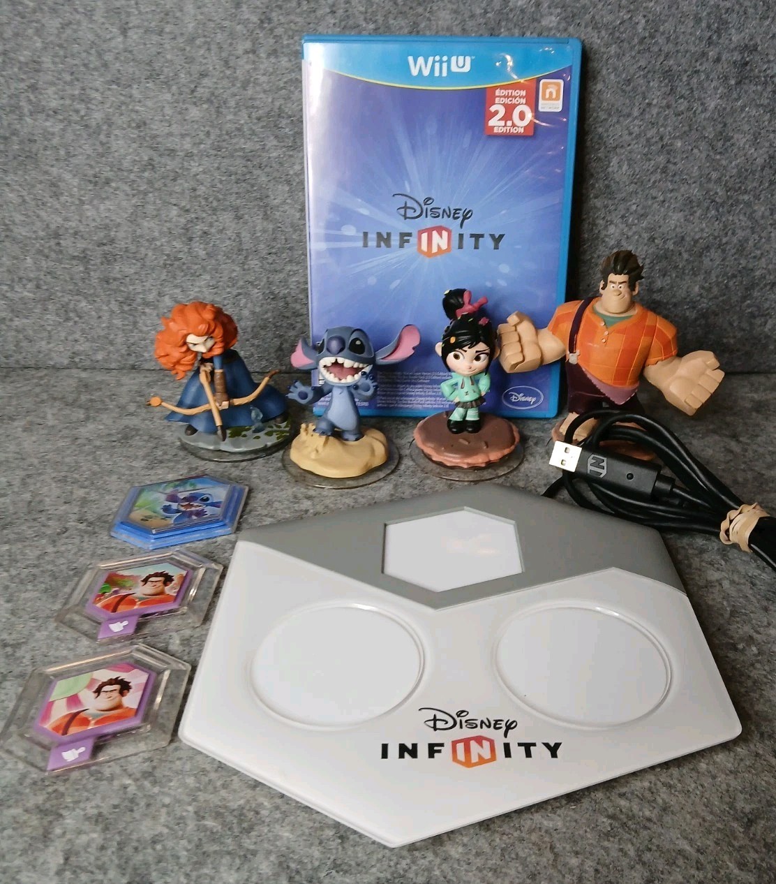 Disney Infinity 2.0 Wii U Game Lot w/ Portal, Figures (Stitch, Wreck-It…