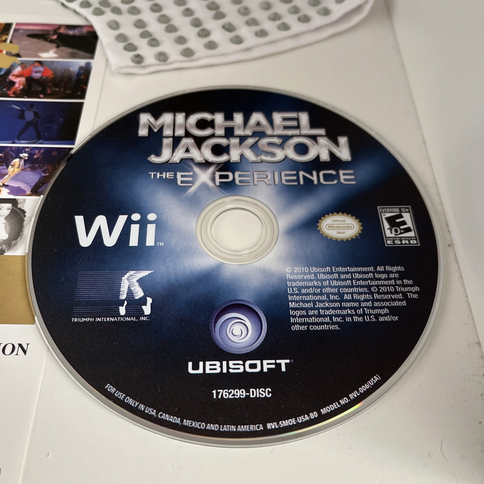 Michael Jackson: The Experience with RARE Glove (Wii, 2010)
