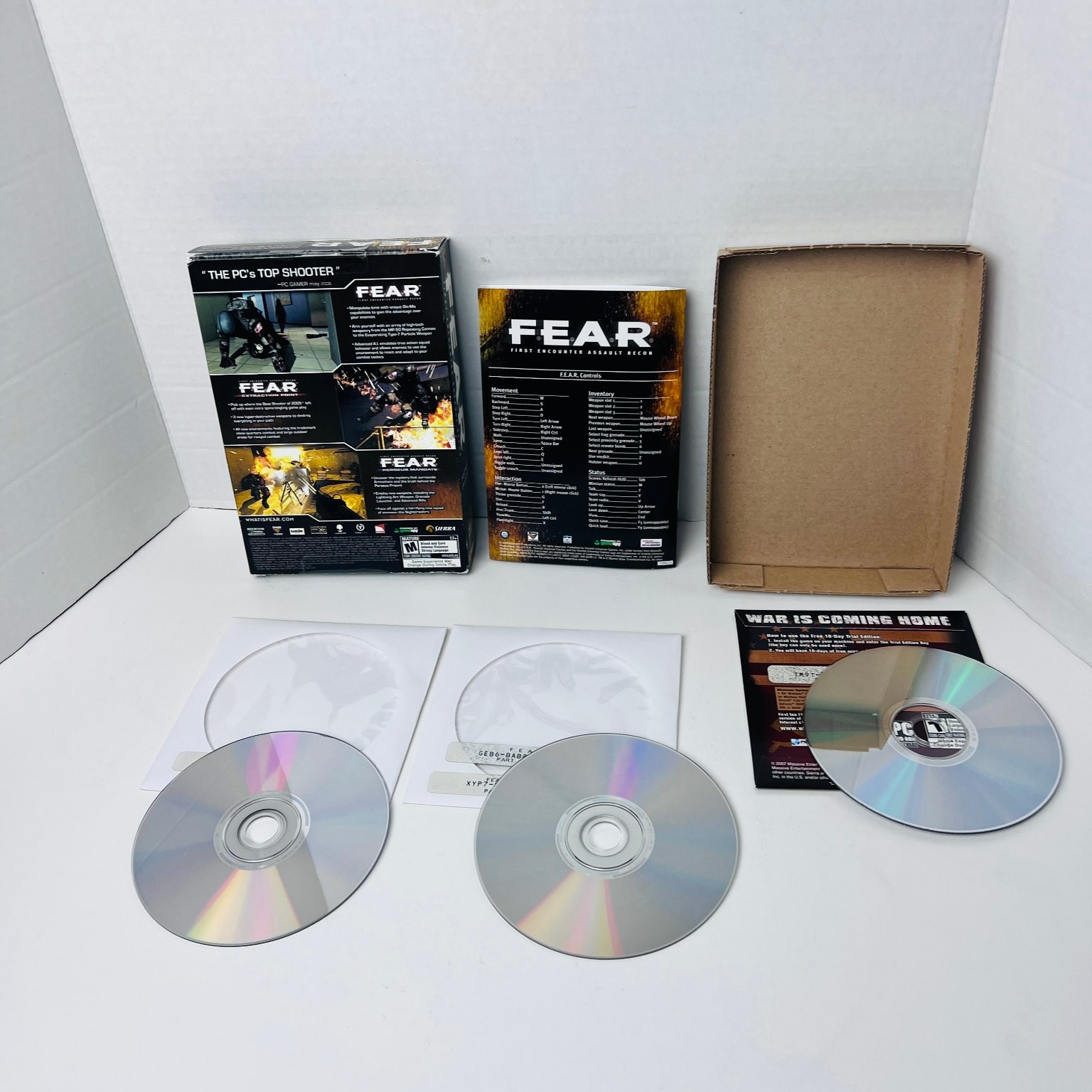 F.E.A.R. Platinum Collection PC Video Game Shooter Horror With Manual and Key