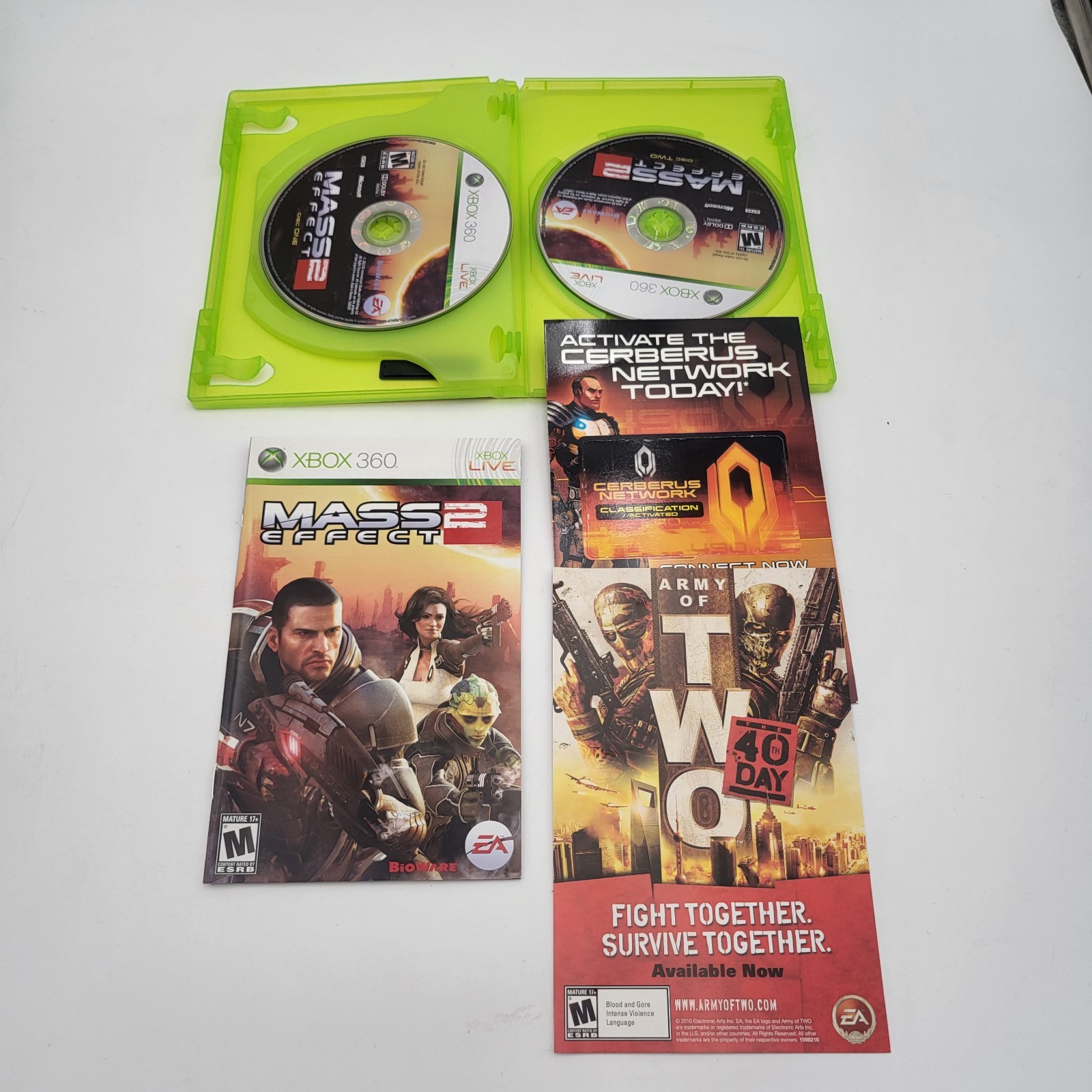Mass Effect 2 Microsoft Xbox 360 2010 Complete Tested & Working