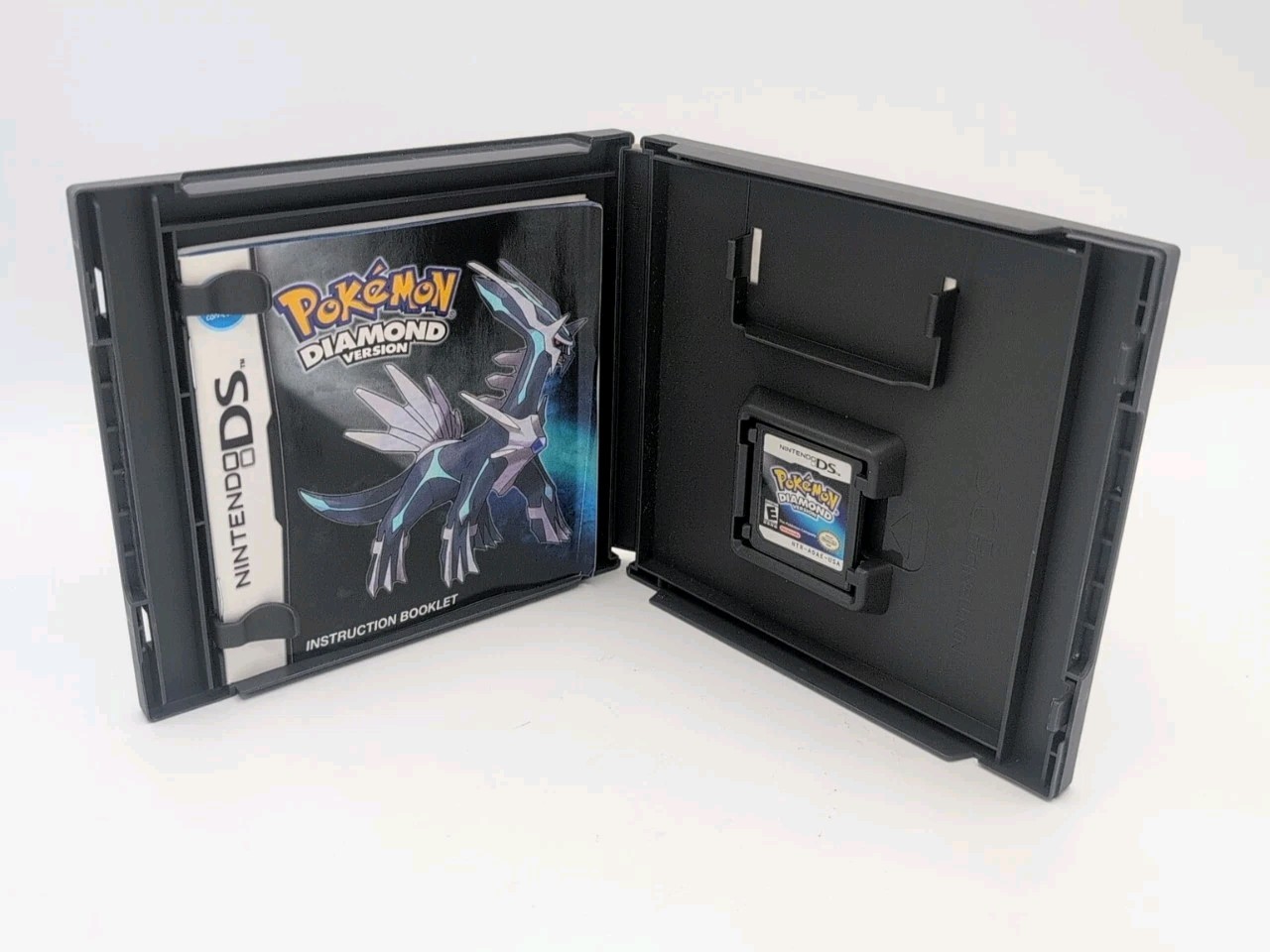 Pokémon Diamond Version Nintendo DS – CIB Complete – Authentic – Tested