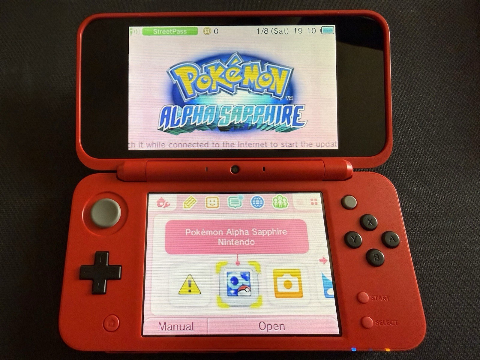 Pokémon Alpha Sapphire Nintendo 3DS Complete In Box, Box Damage