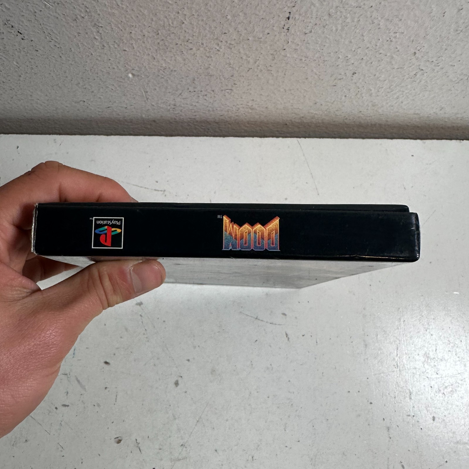 Doom (Sony PlayStation 1, 1995) Long Box First Person Shooter Video Game
