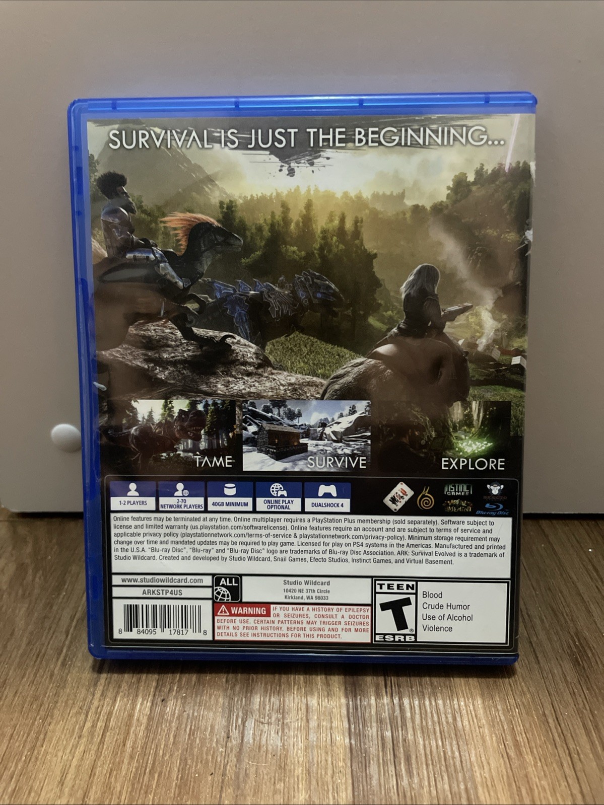 Studio Wildcard Ark: Survival Evolved (Sony PlayStation 4, 2017)