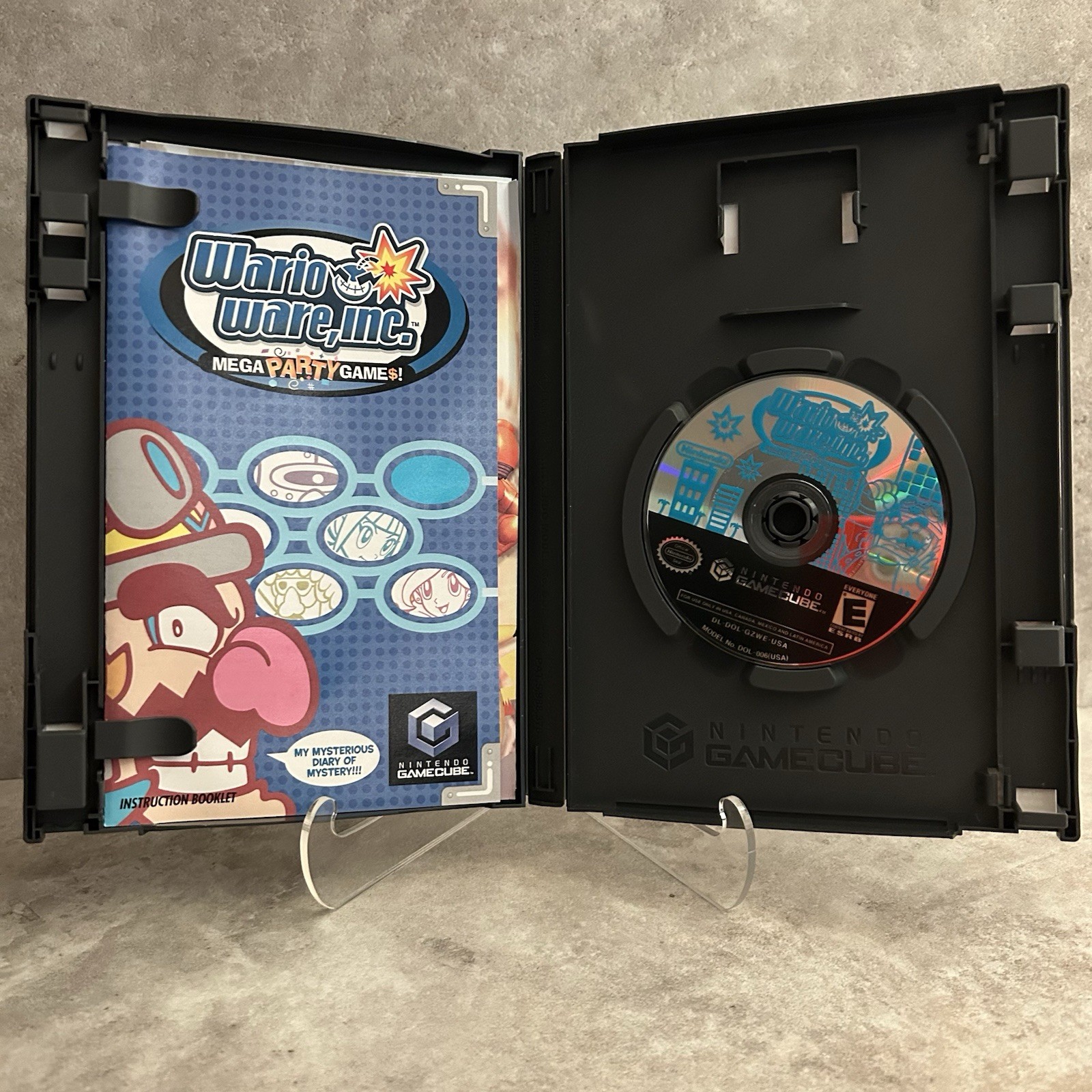 Nintendo – GameCube – Wario Ware, Inc.: Mega Party Games – CIB -Mint
