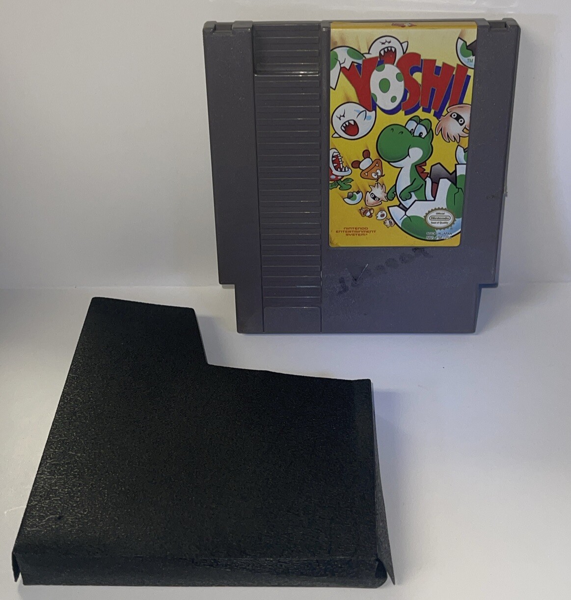 Yoshi – Authentic Nintendo NES Game – Works Read Description