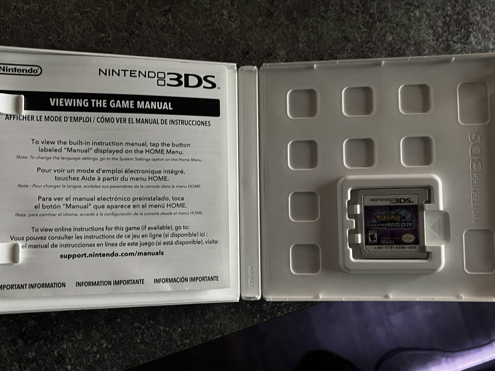 Pokémon Ultra Moon (Nintendo 3DS, 2017) CIB great condition!