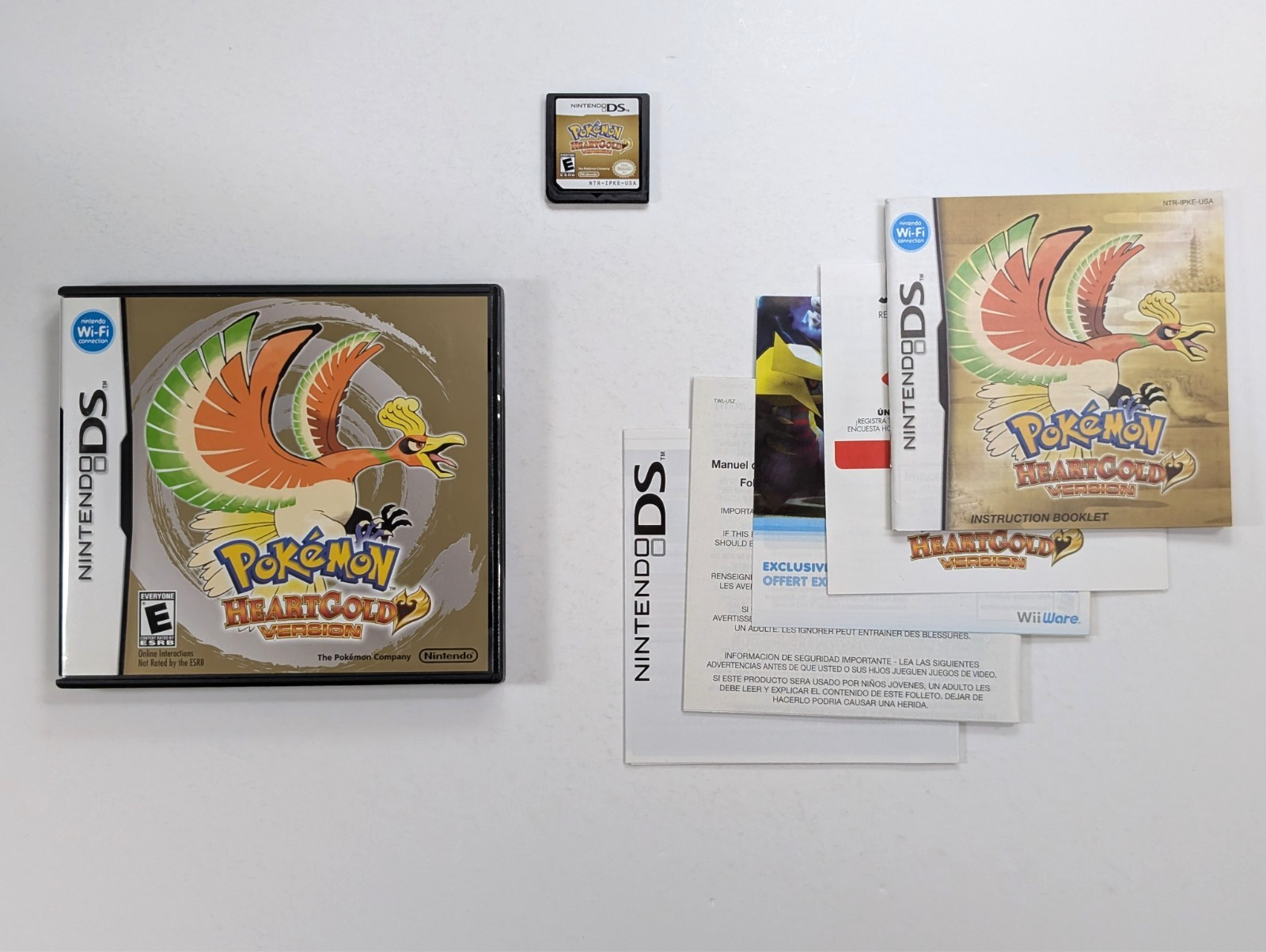 Pokemon HeartGold Nintendo DS in case authentic