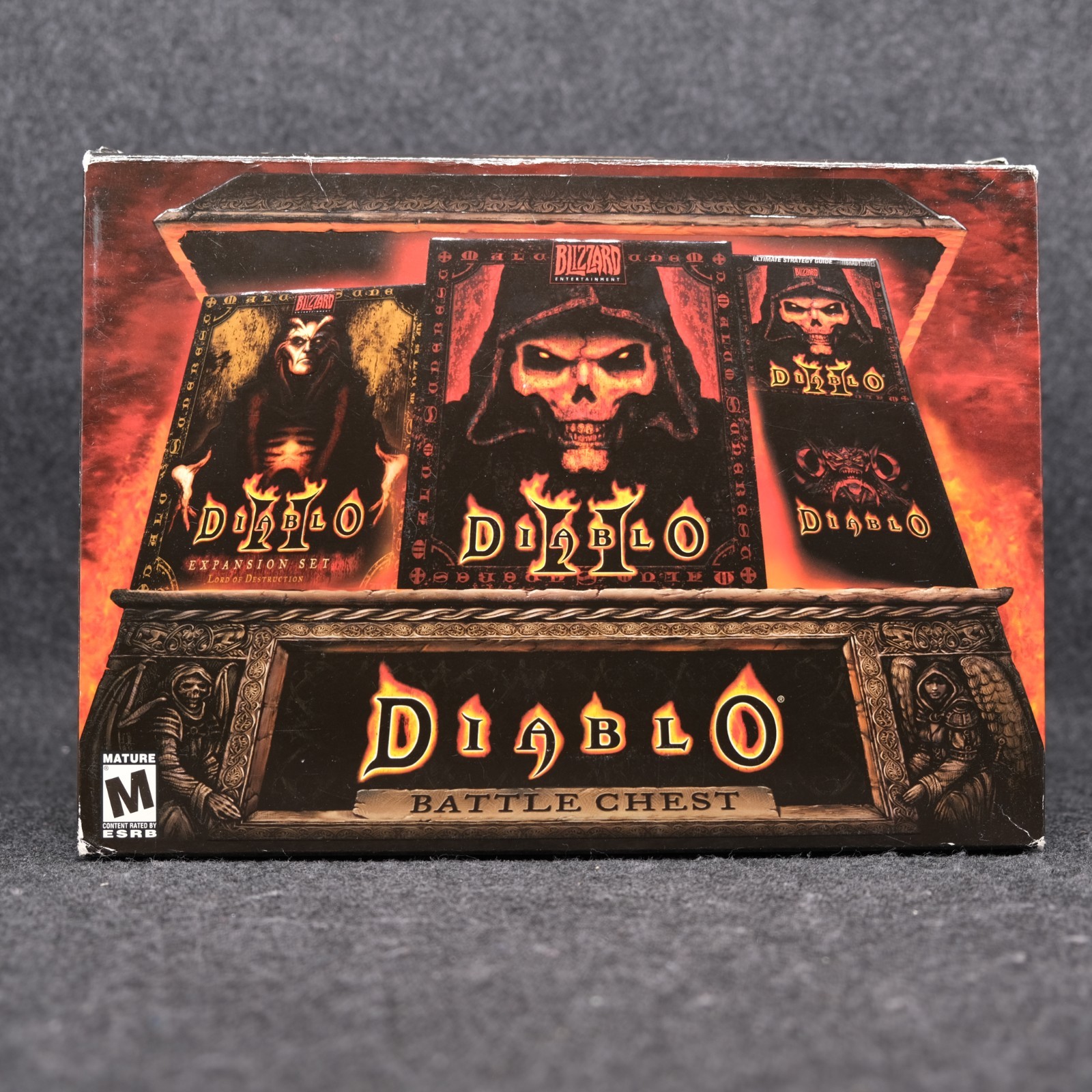 Diablo Battle Chest (PC) Partially CIB – Authentic Good Condition