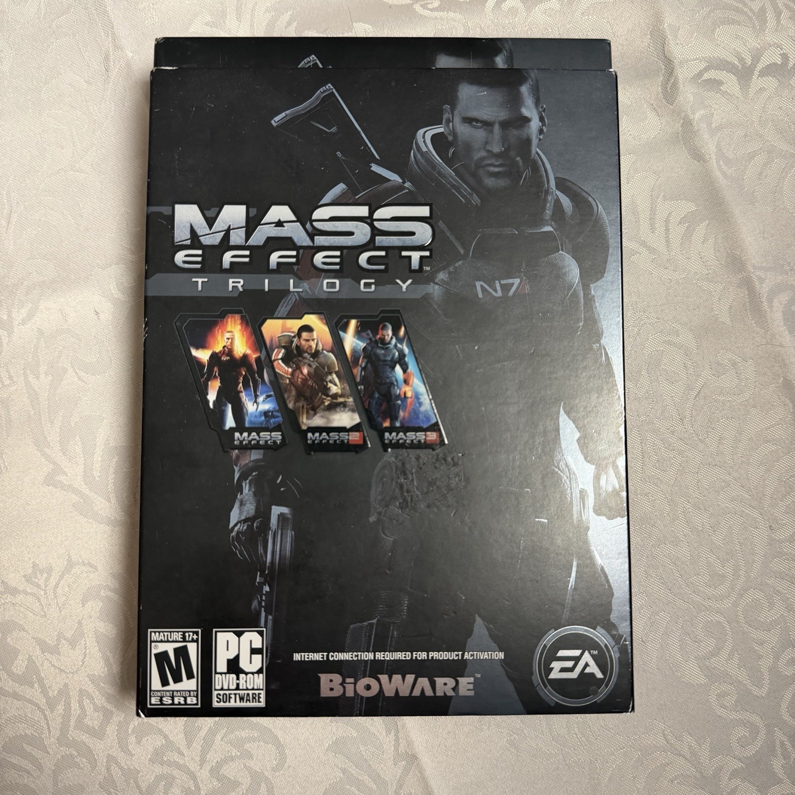 Mass Effect Trilogy PC DVD-ROM Complete 6-Disc Set Original Case No Manual